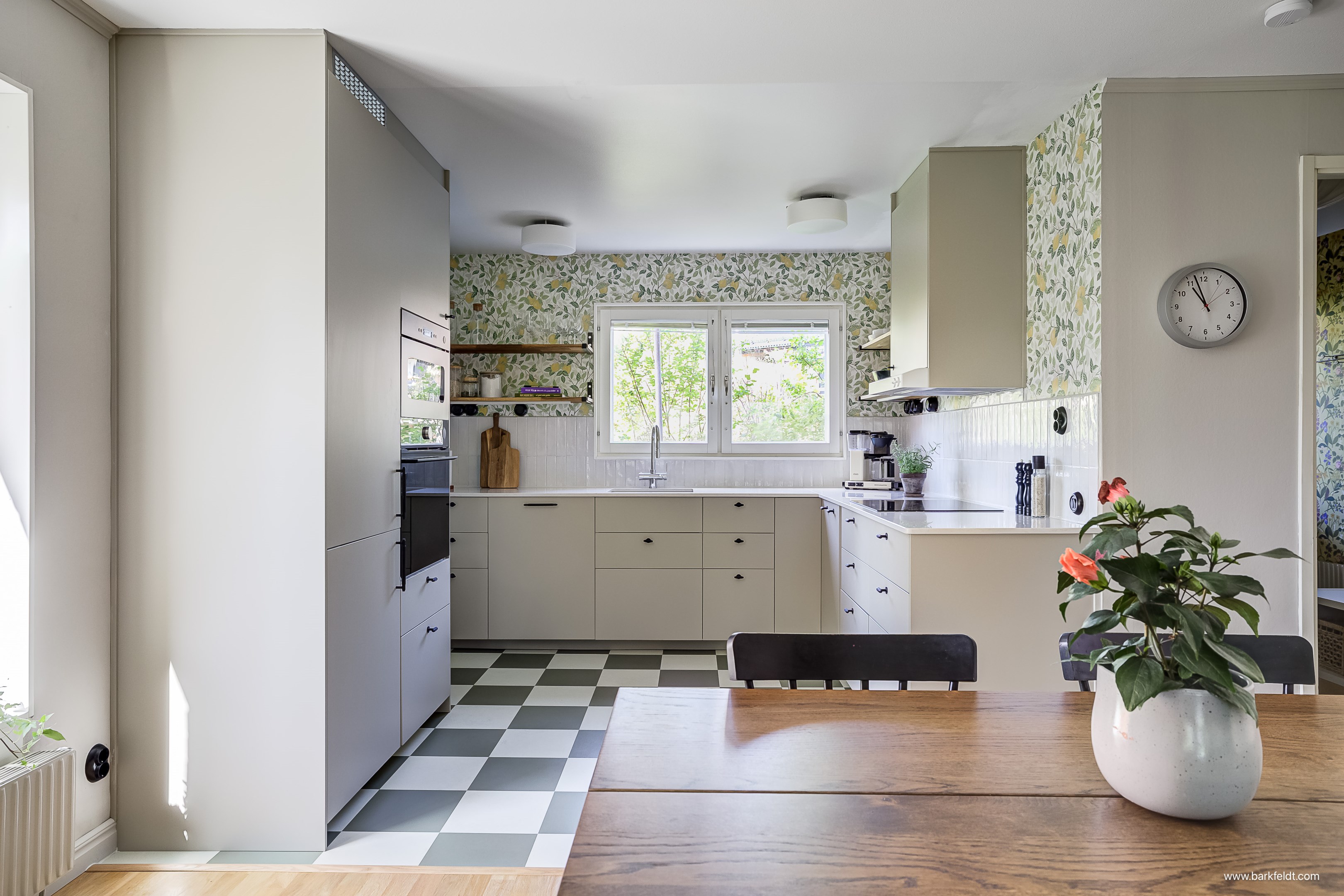 Bostadsbild från Lings väg 53, Till salu i Ling, Uppsala