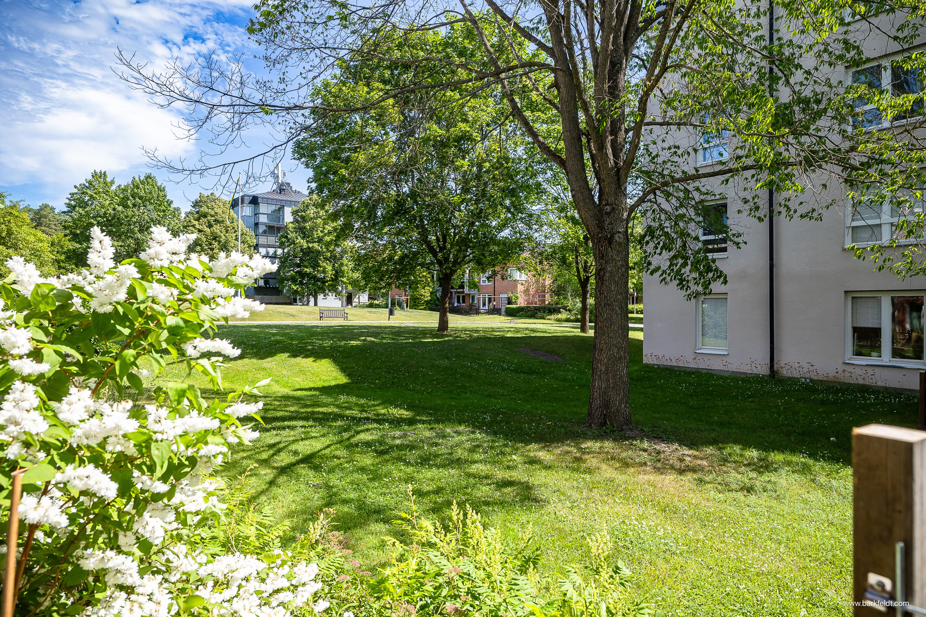 Bostadsbild från Lings väg 53, Till salu i Ling, Uppsala