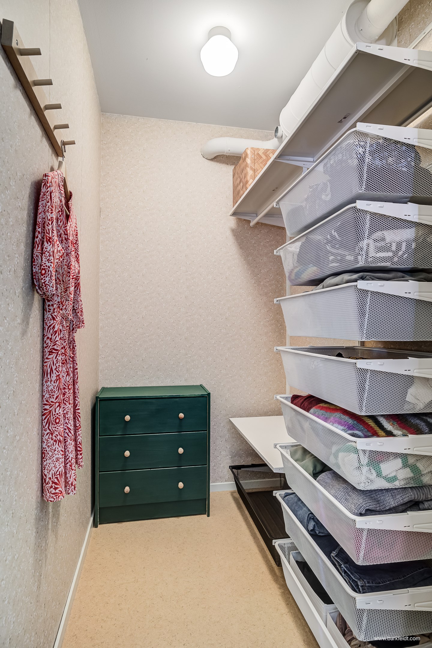 Bostadsbild från Lings väg 53, Till salu i Ling, Uppsala