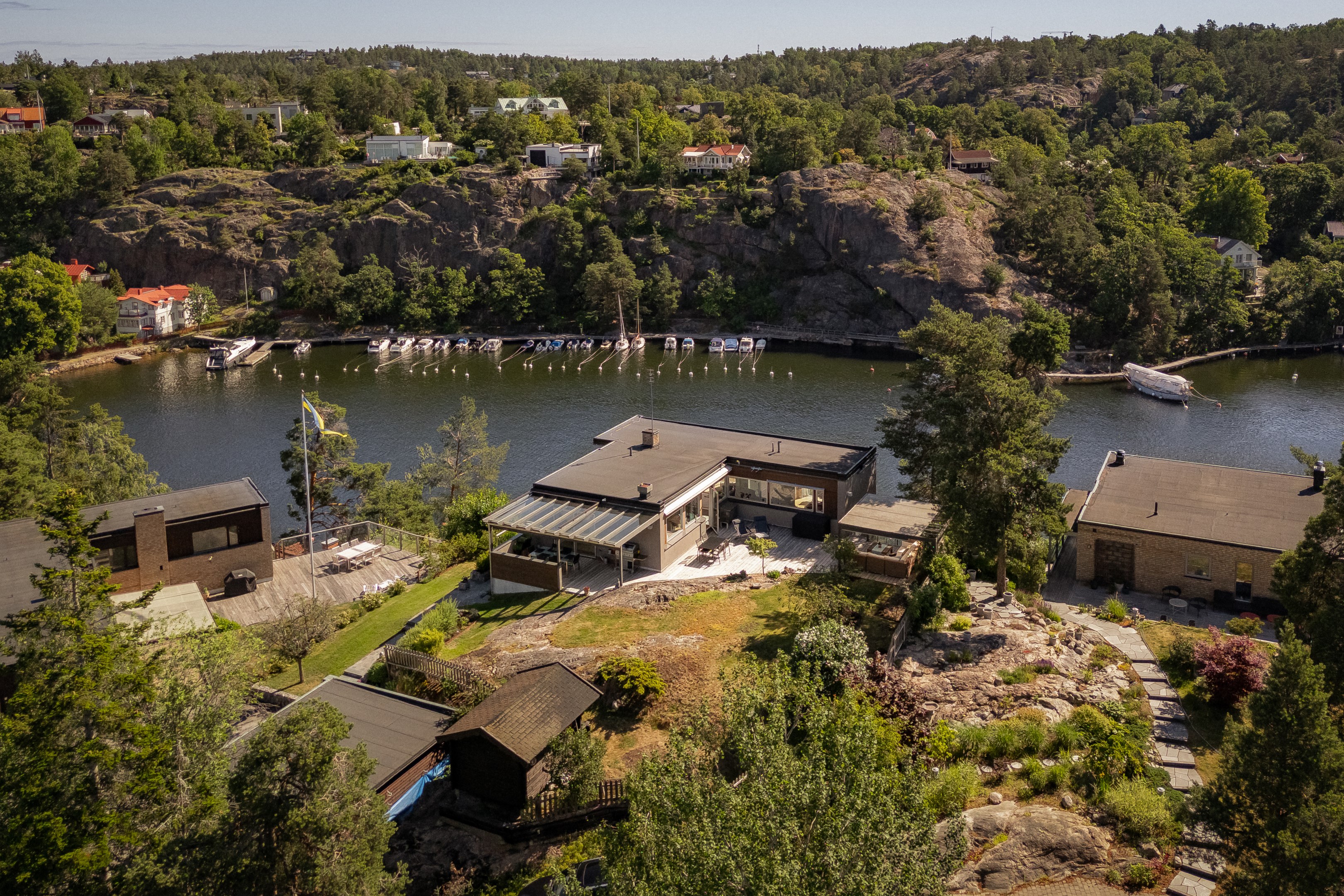 Bostadsbild från Kristinedalsvägen 46, Till salu i Skuru, Nacka