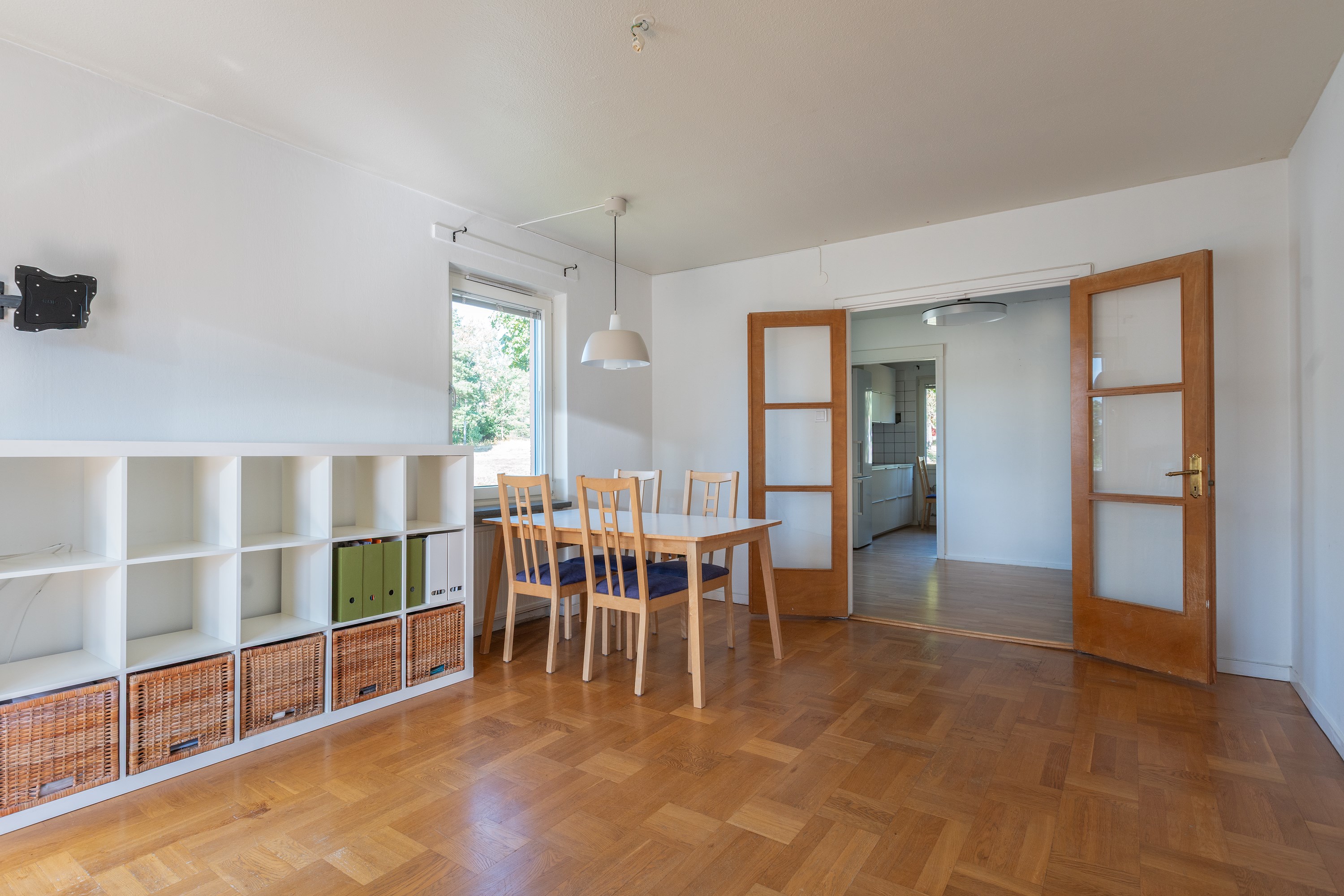 Bostadsbild från Tullingebergsvägen 6A, Till salu i G:a Tullingeberg, Botkyrka