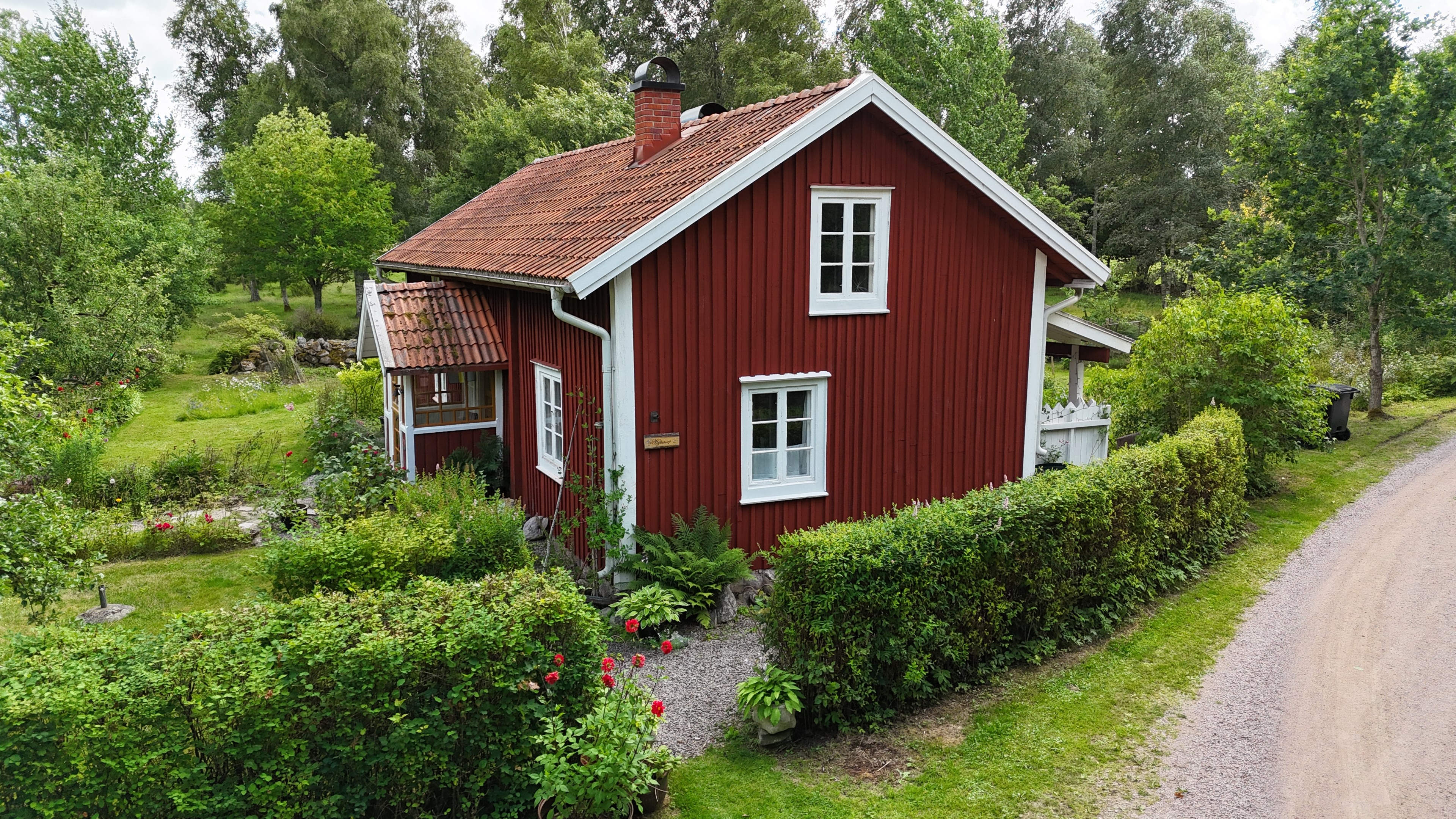 025 2_dronhus_dronare-gavel-och-langsida