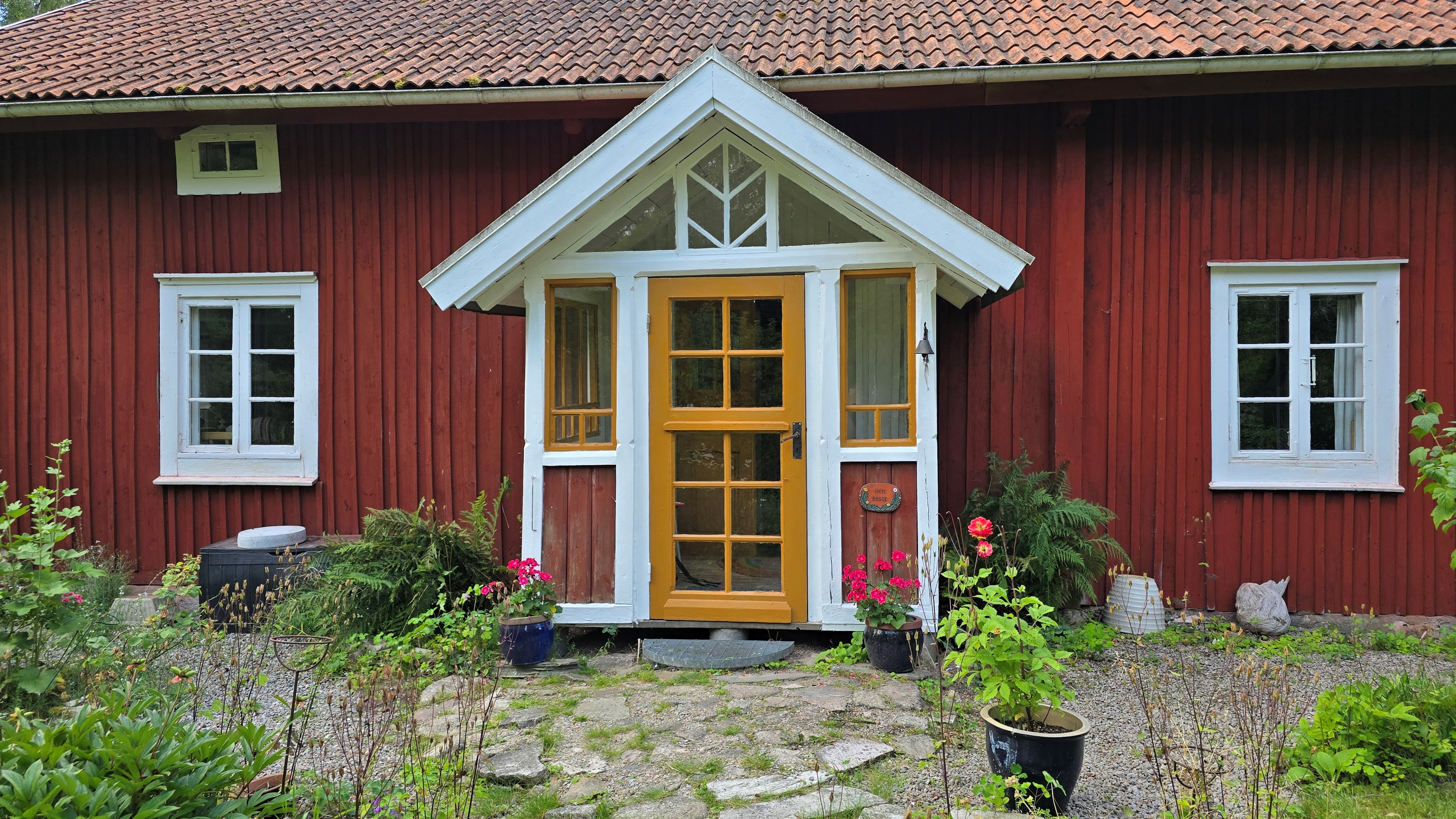 004 1_hus_entreveranda-narbild