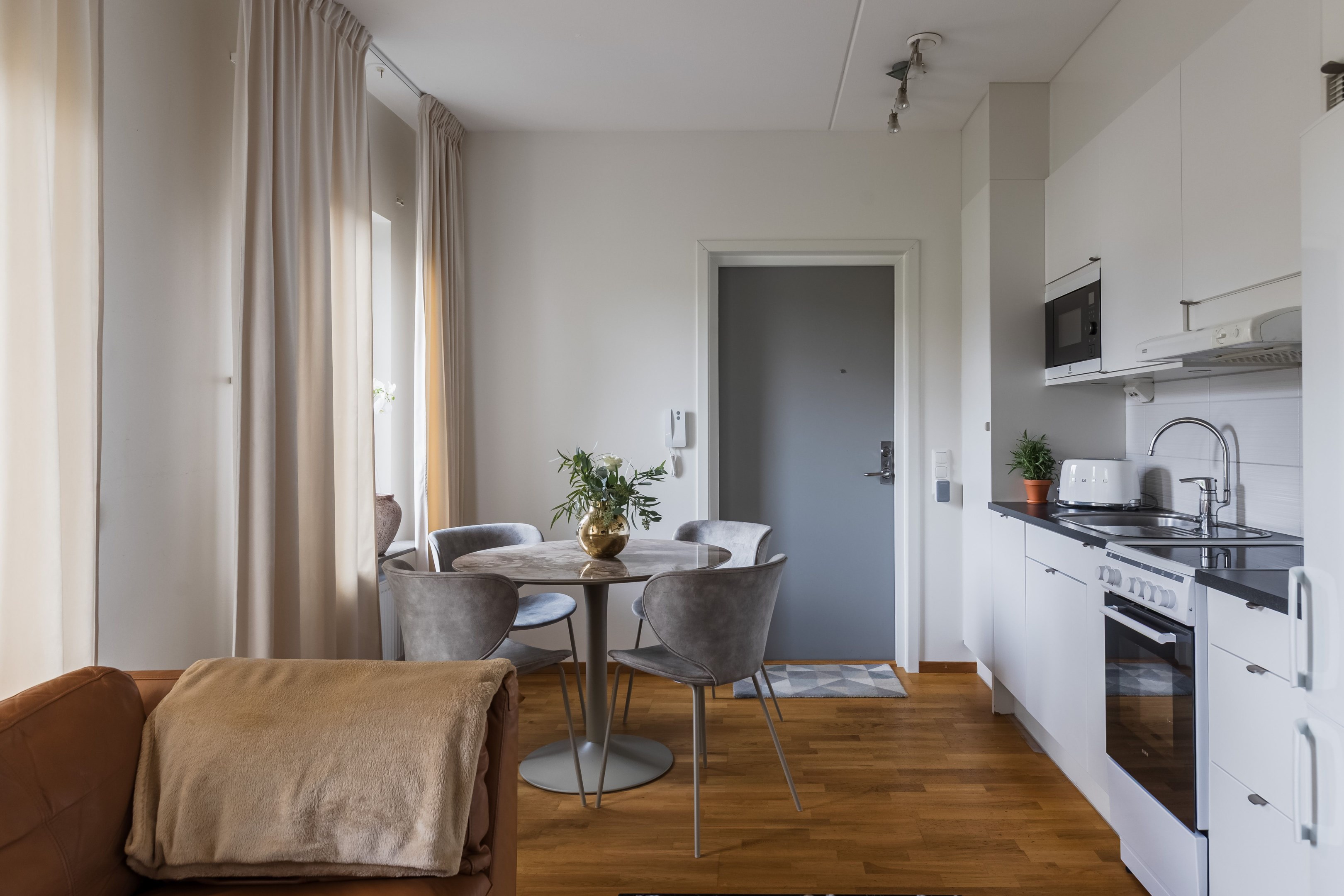 Bostadsbild från Råbyvägen 34, Till salu i Kapellgärdet, Uppsala