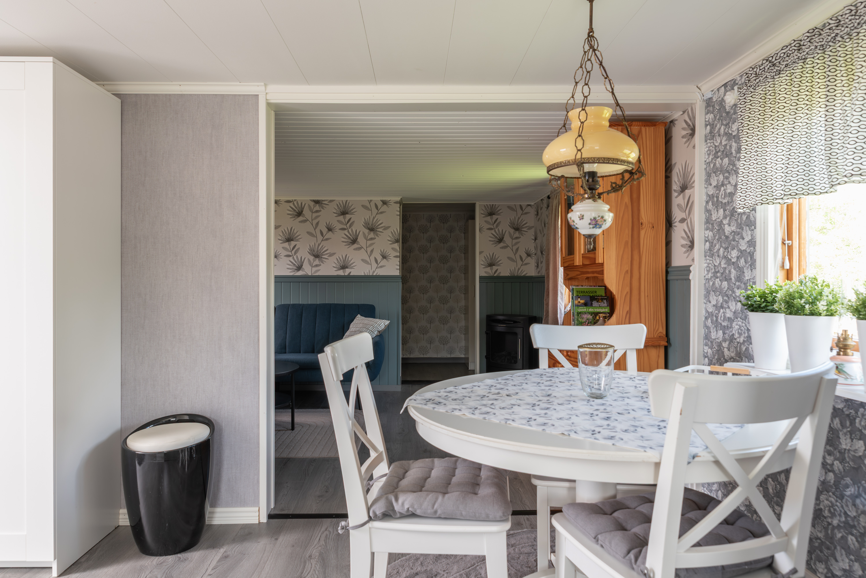 Bostadsbild från Nionde kolonistigen 11, Till salu i Hälla, Västerås