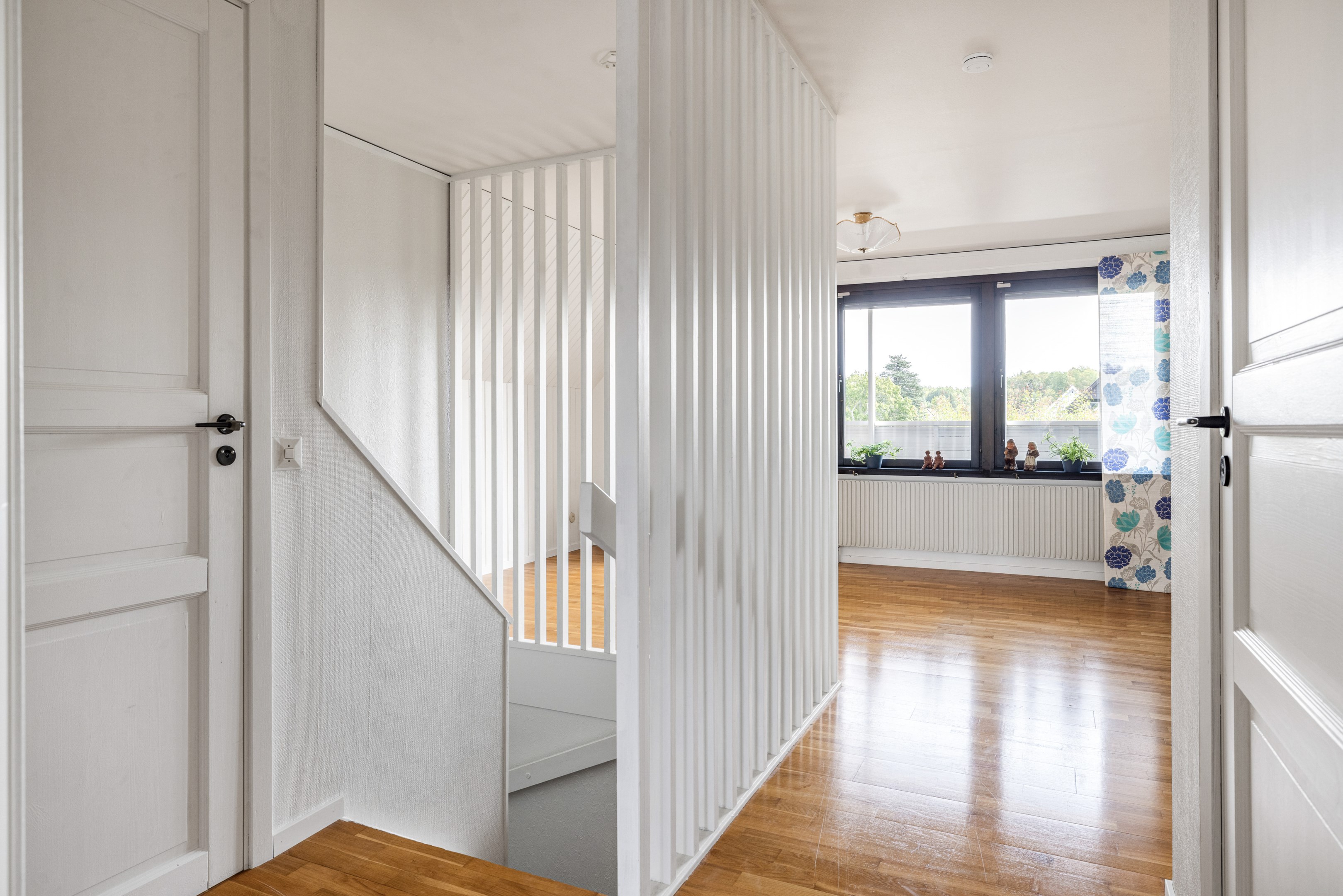 Bostadsbild från Bonadsvägen 9, Till salu i Nåntuna, Uppsala