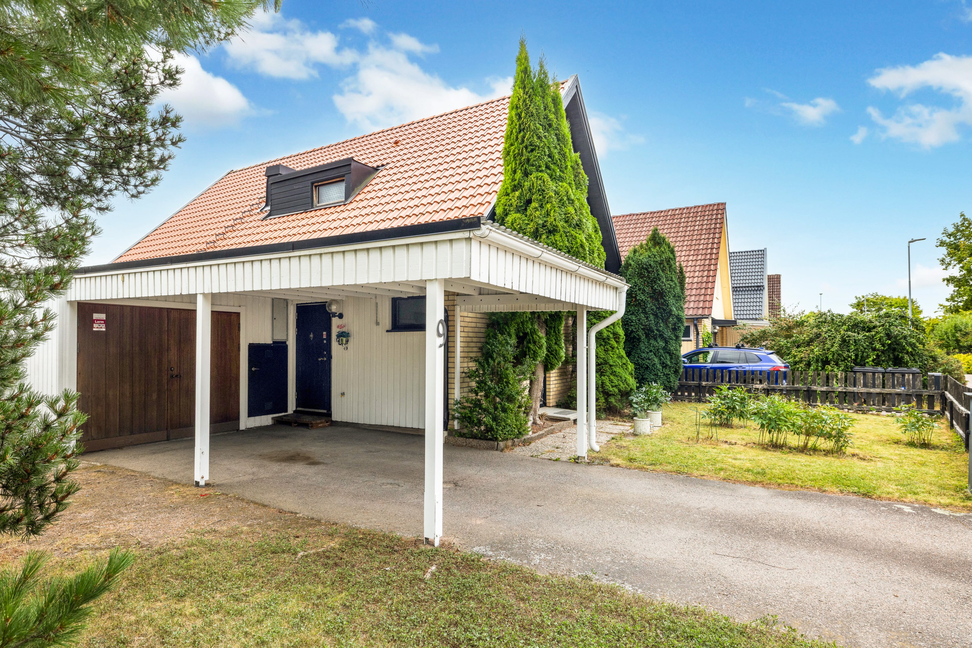 Bostadsbild från Bonadsvägen 9, Till salu i Nåntuna, Uppsala