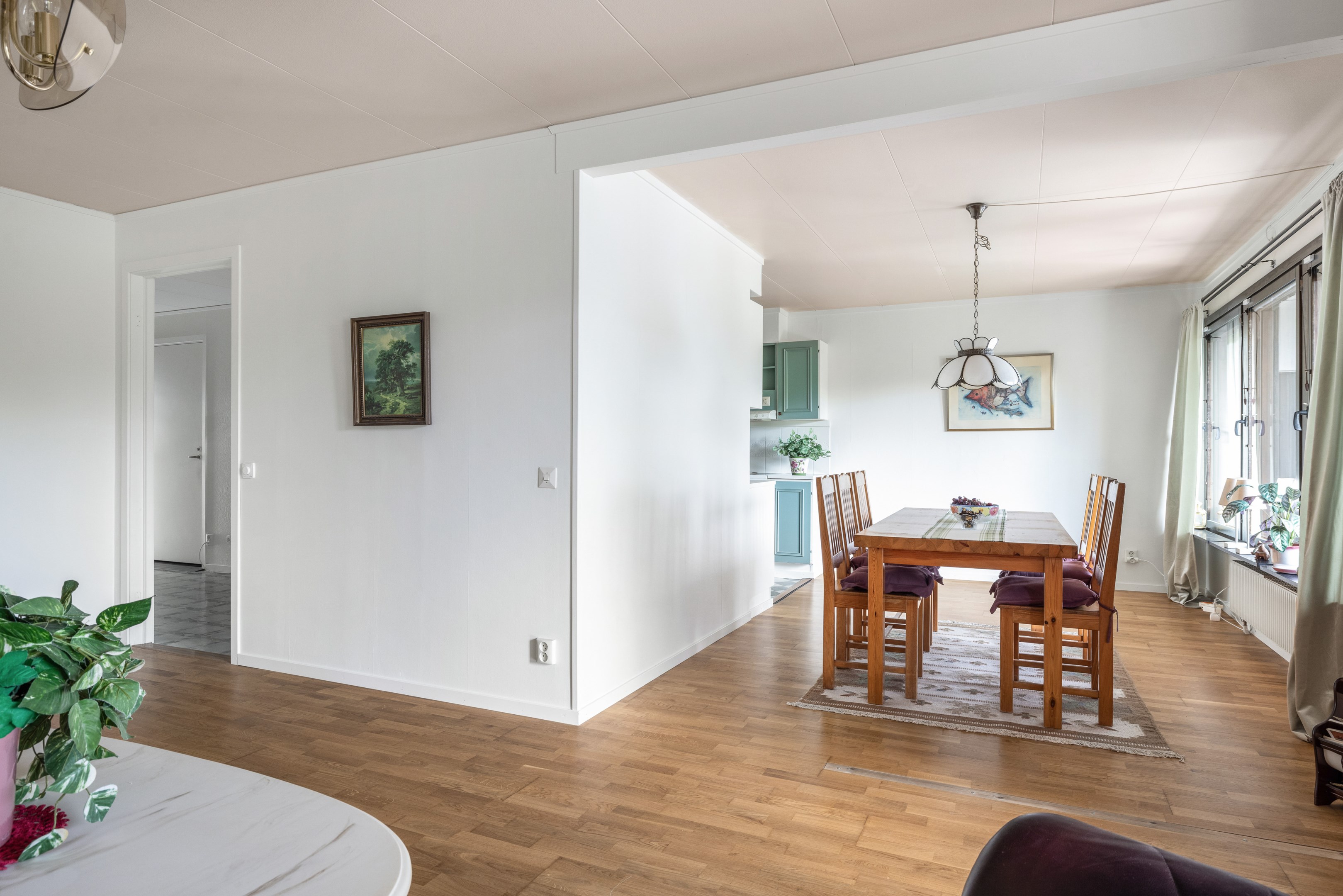 Bostadsbild från Bonadsvägen 9, Till salu i Nåntuna, Uppsala