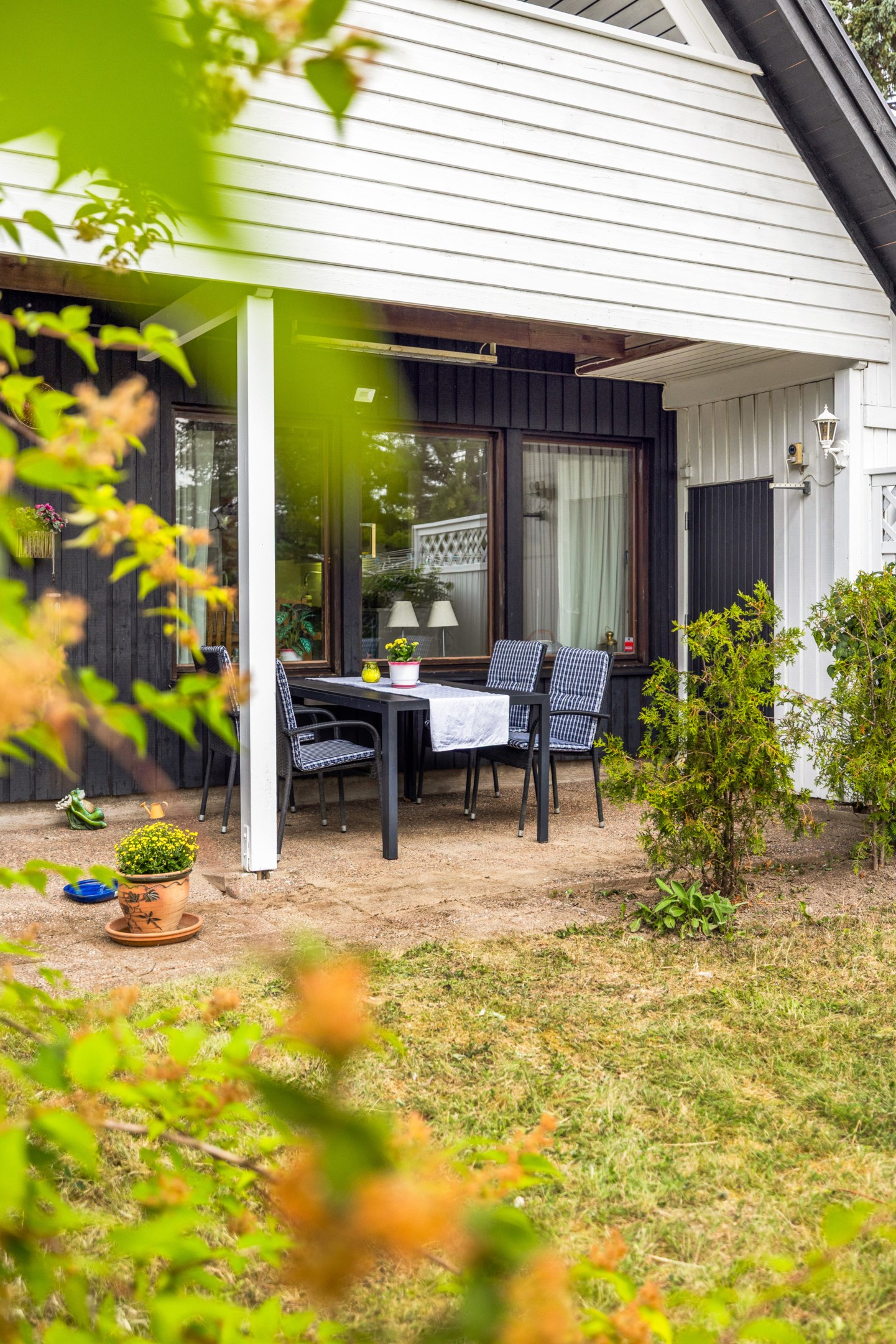 Bostadsbild från Bonadsvägen 9, Till salu i Nåntuna, Uppsala