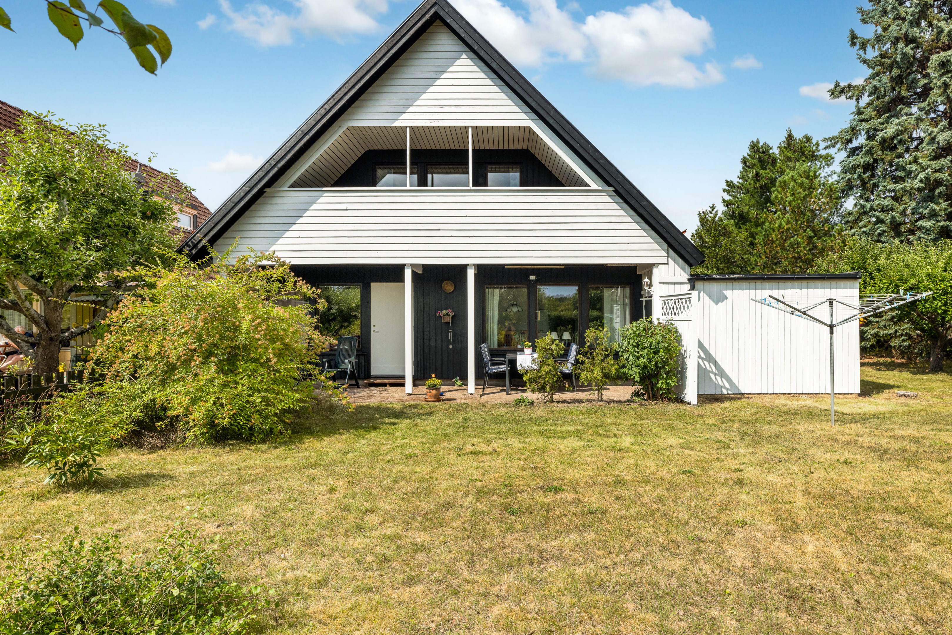 Bostadsbild från Bonadsvägen 9, Till salu i Nåntuna, Uppsala