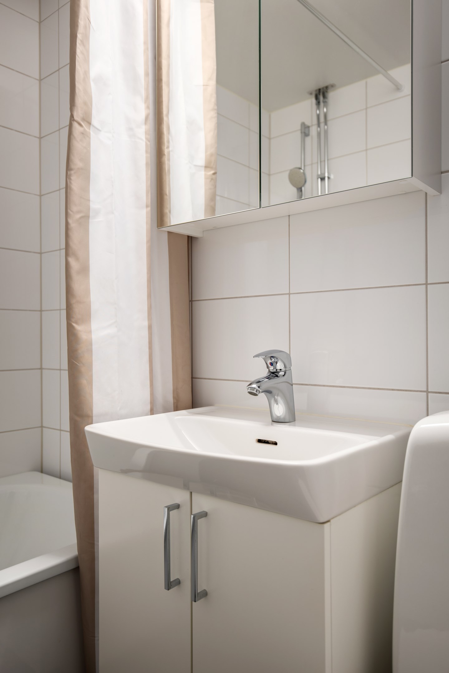 Bostadsbild från Oxelvägen 49, Kommande i Älta, Nacka