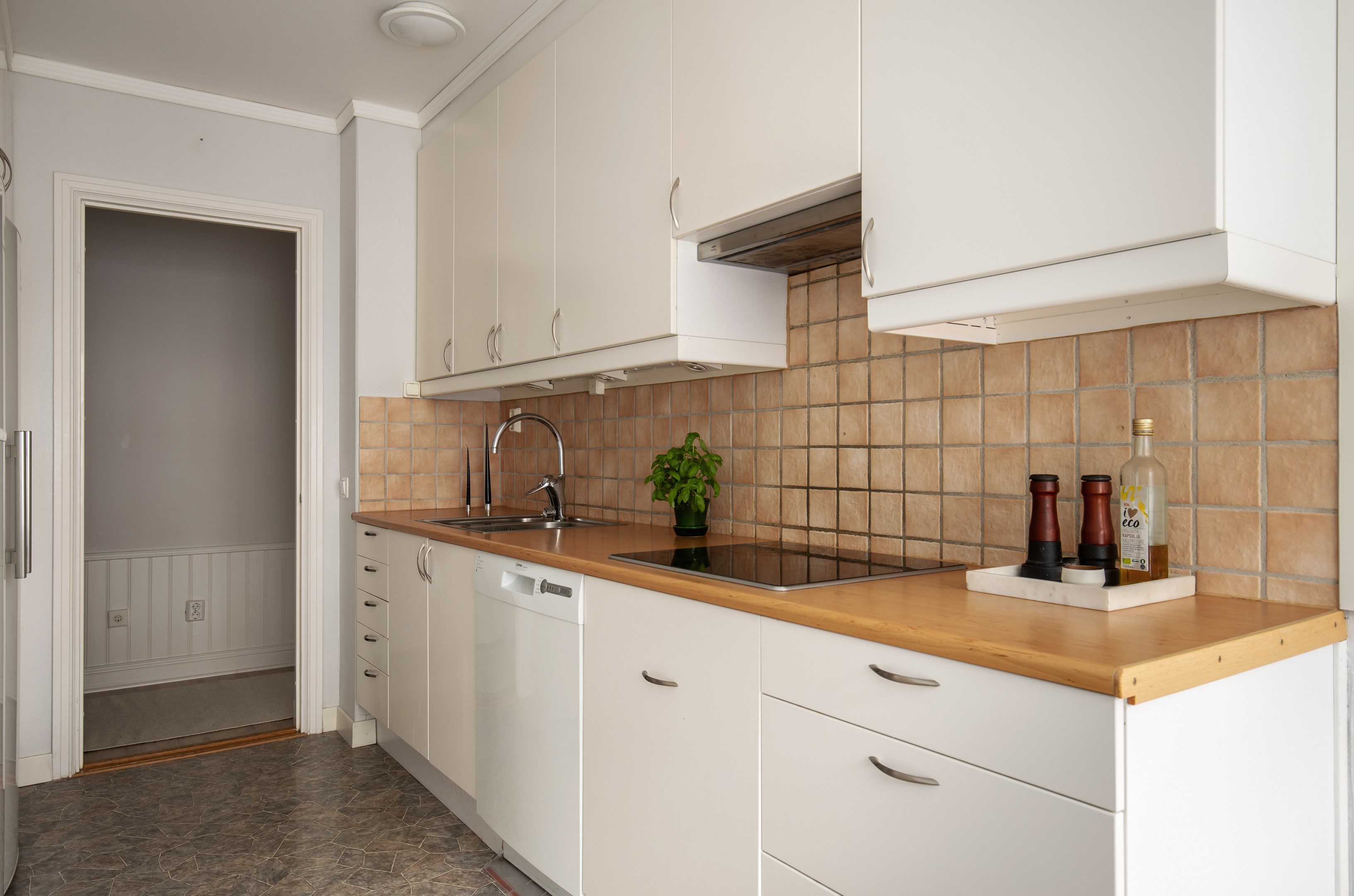 Bostadsbild från Oxelvägen 49, Kommande i Älta, Nacka