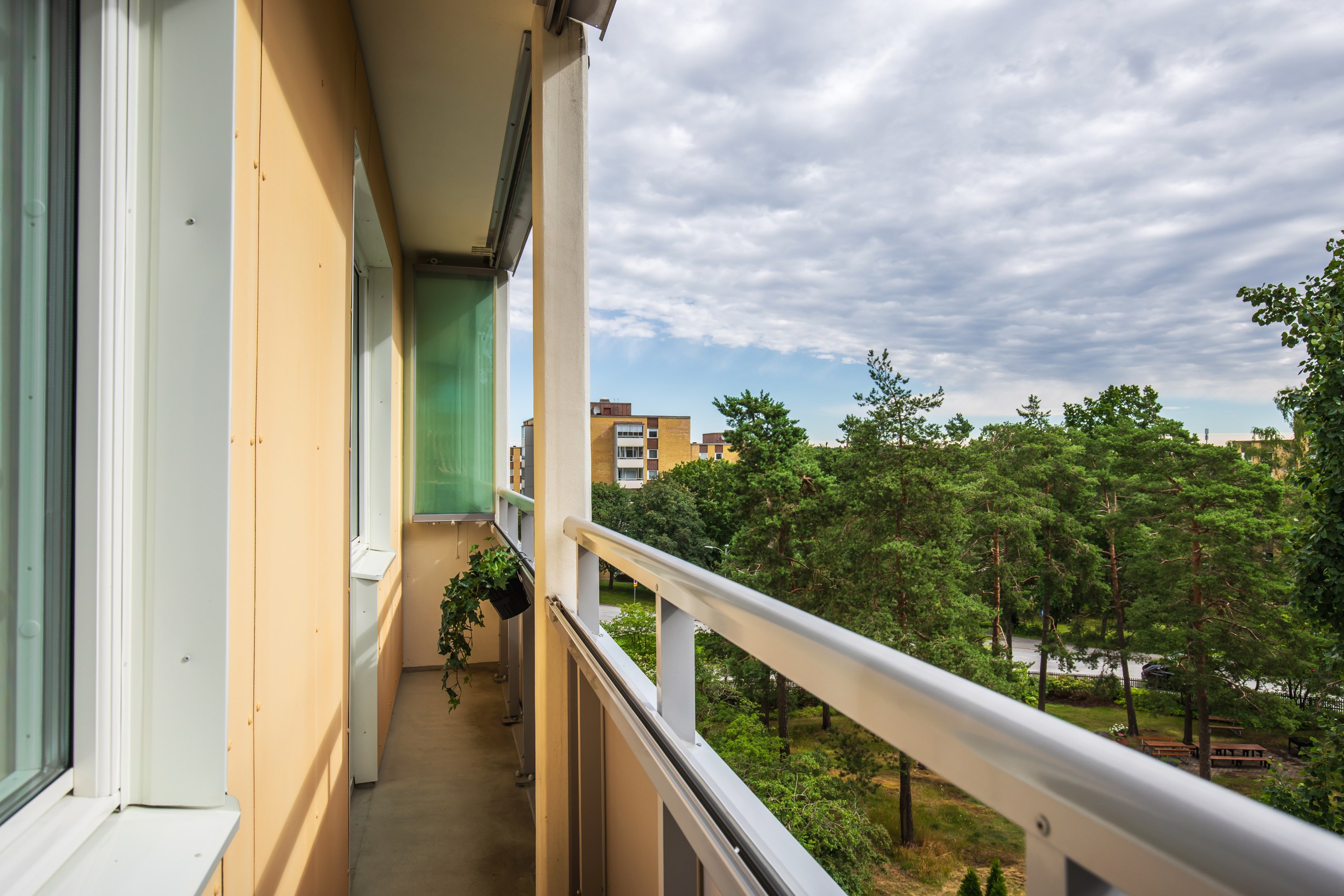 Bostadsbild från Oxelvägen 49, Kommande i Älta, Nacka