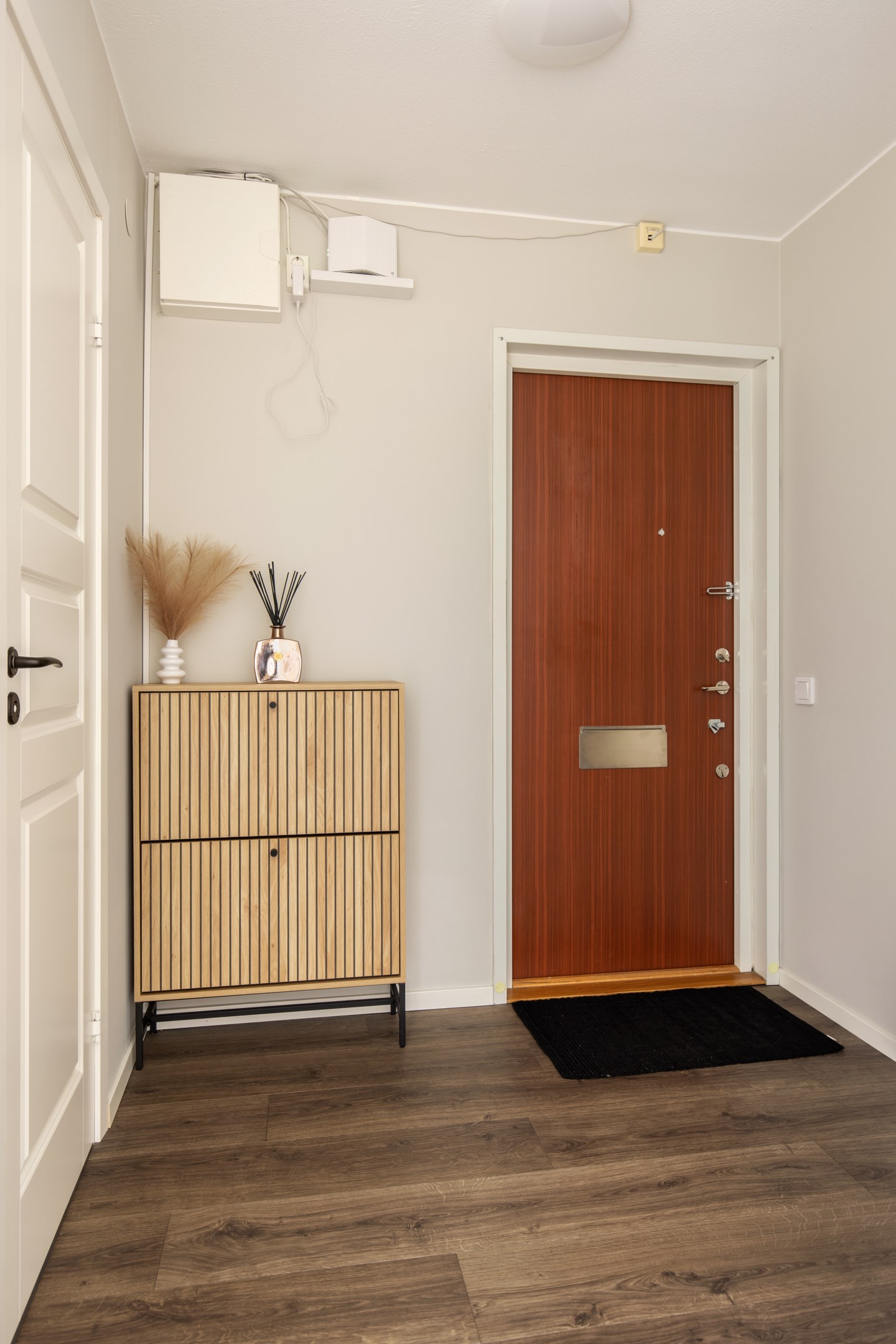 Bostadsbild från Oxelvägen 51, Till salu i Älta, Nacka
