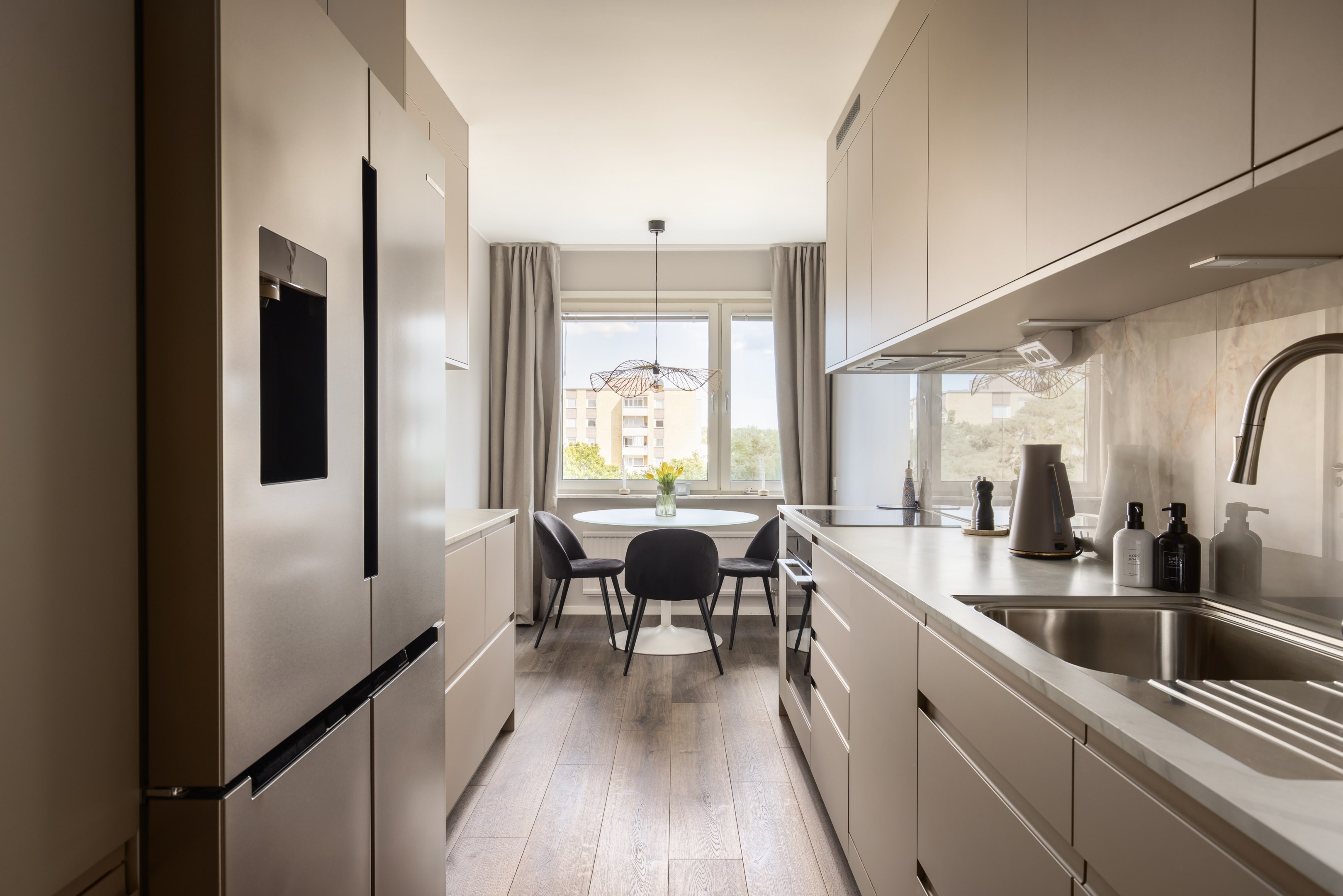 Bostadsbild från Oxelvägen 51, Till salu i Älta, Nacka