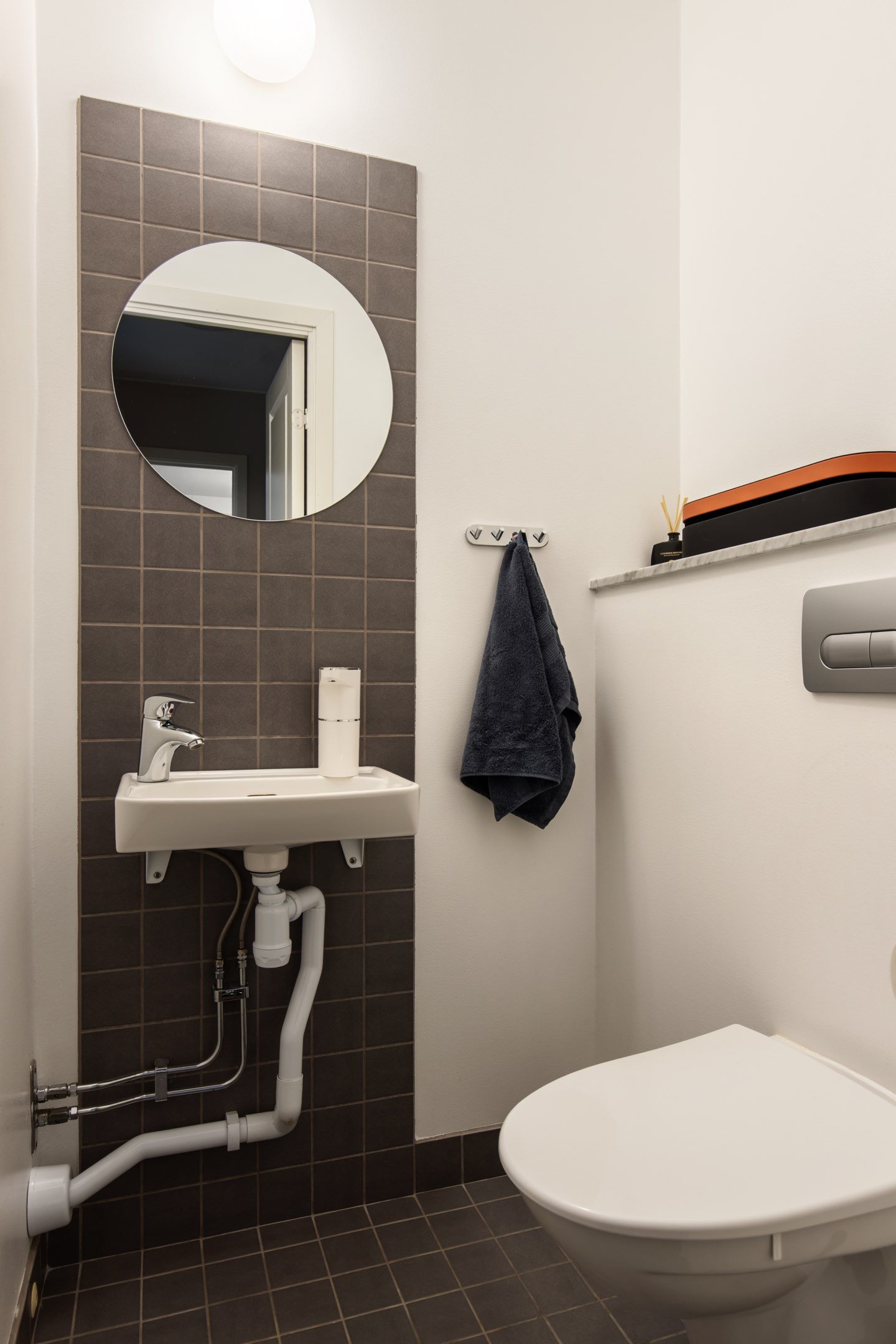 Bostadsbild från Oxelvägen 51, Till salu i Älta, Nacka