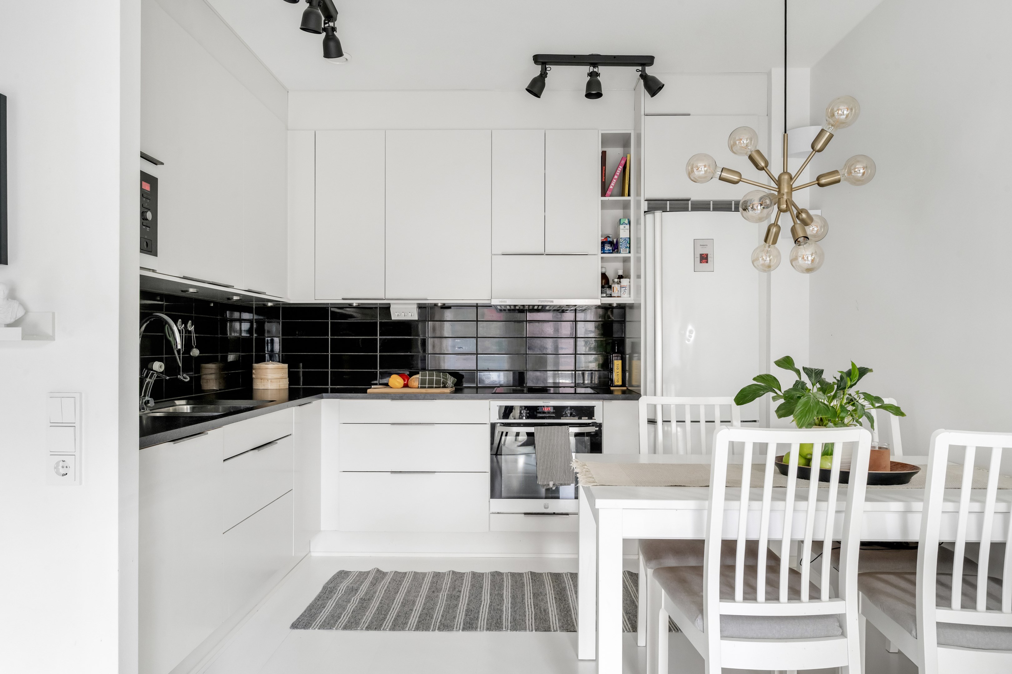 Bostadsbild från Salagatan 17B, Till salu i Höganäs, Uppsala