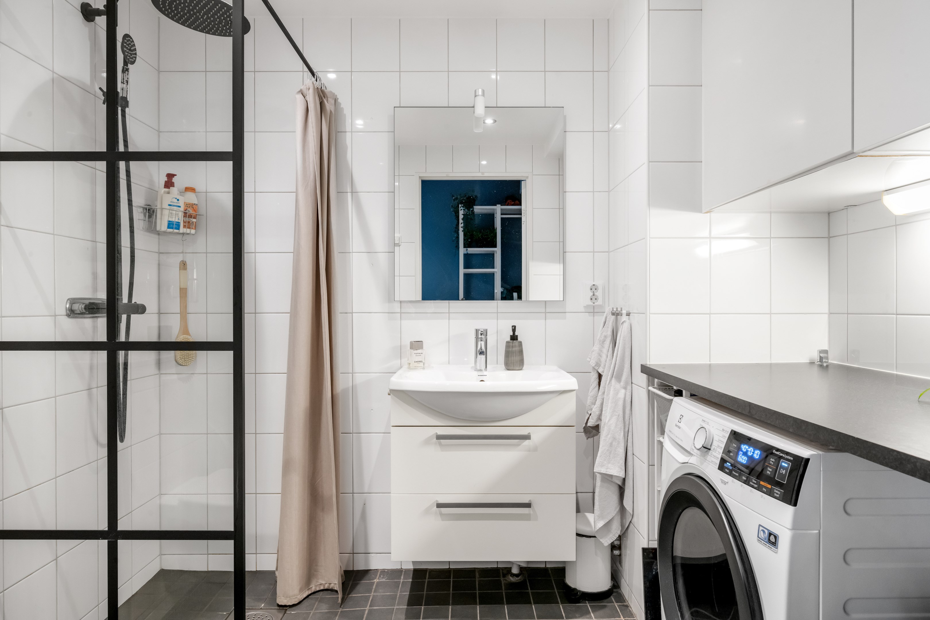 Bostadsbild från Salagatan 17B, Till salu i Höganäs, Uppsala
