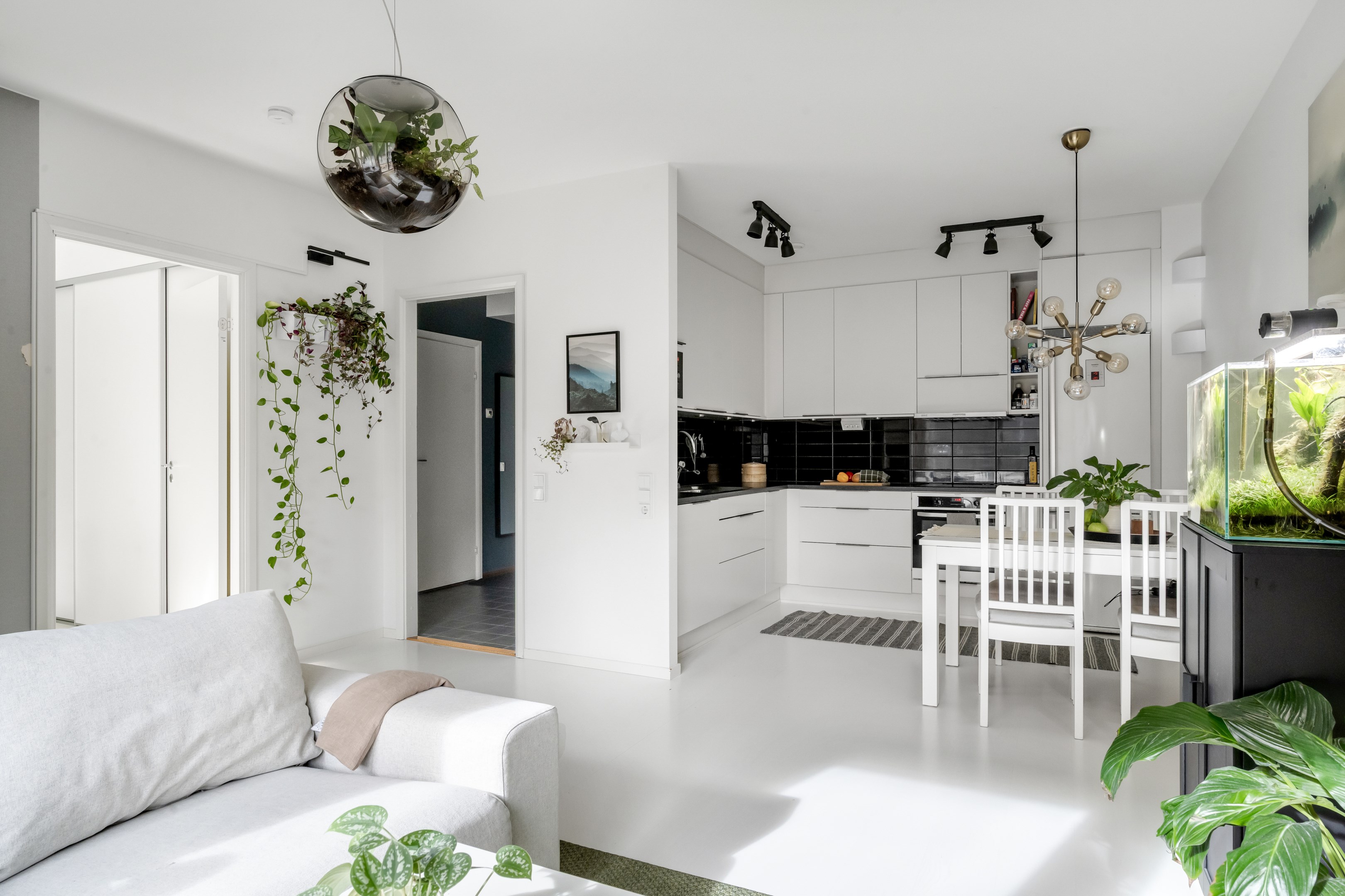 Bostadsbild från Salagatan 17B, Till salu i Höganäs, Uppsala
