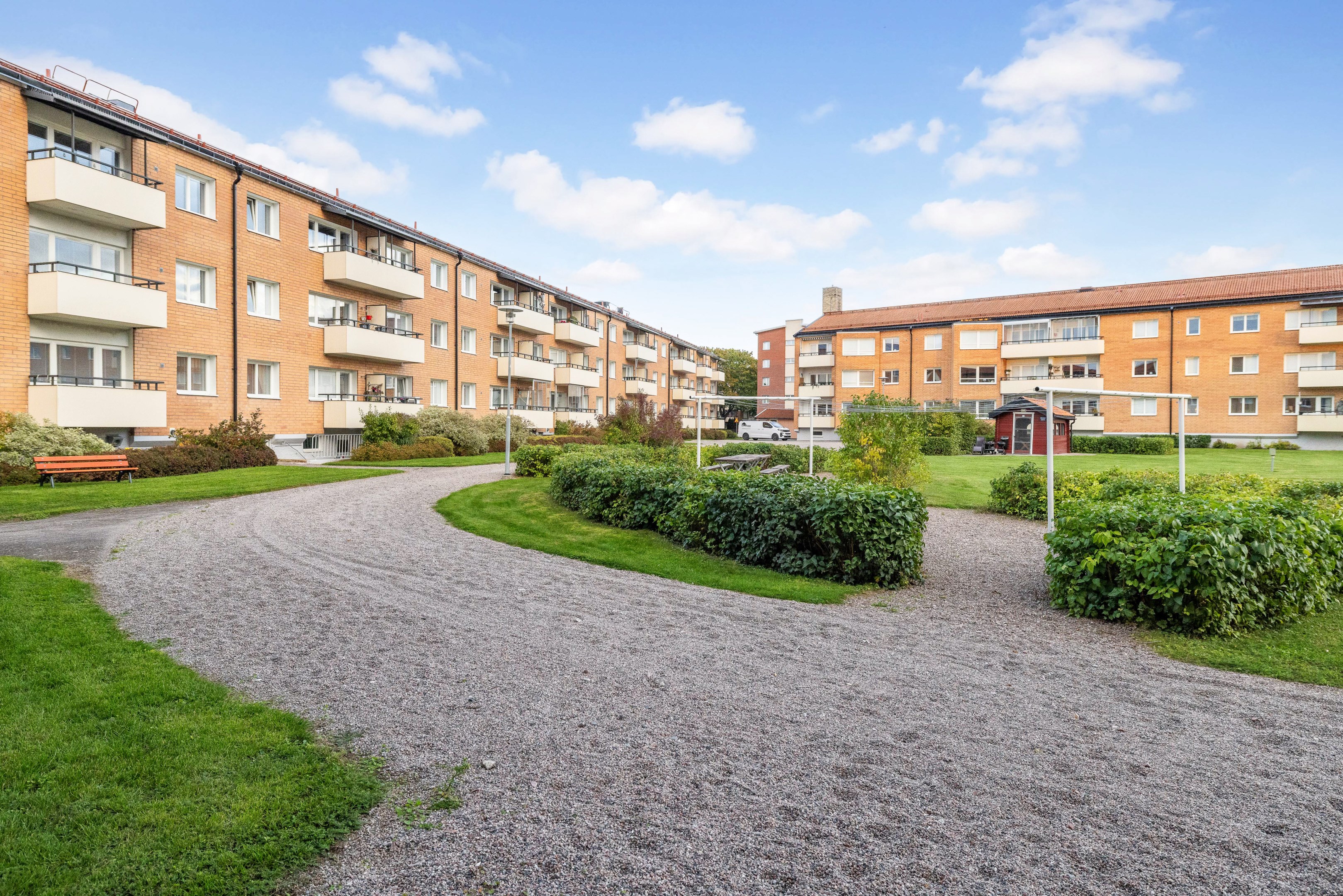 Bostadsbild från Årstagatan 15, Till salu i Salabacke, Uppsala