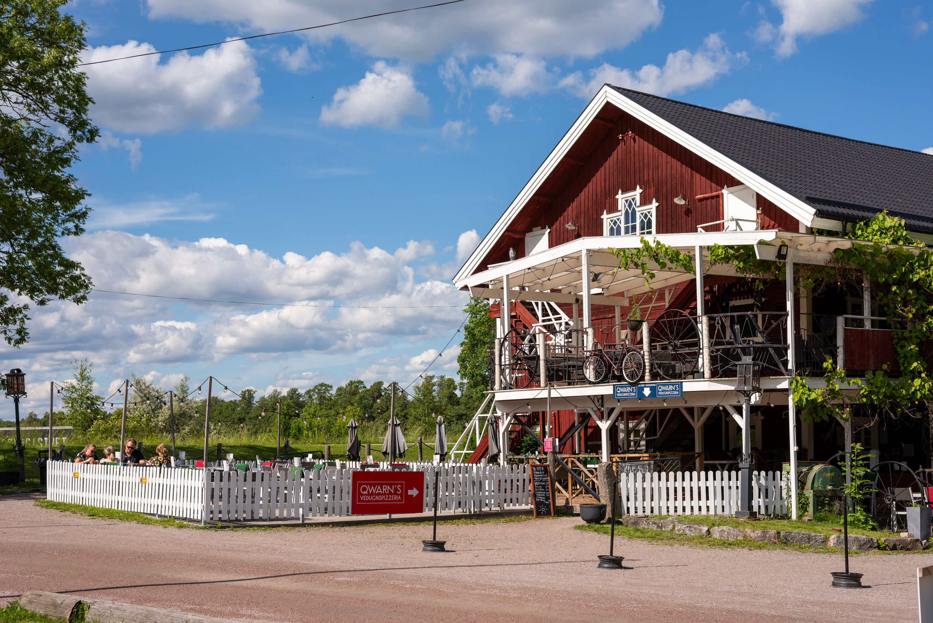 Bostadsbild från Sofielundsvägen 36, Till salu i Strömsholm, Hallstahammar