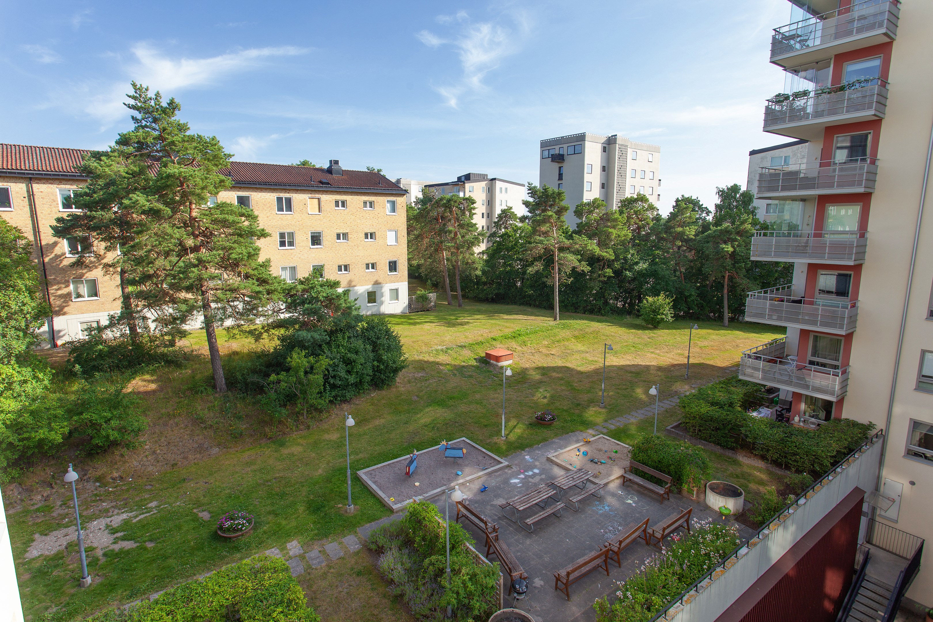 Bostadsbild från Holbergsgatan 90, Till salu i Bromma - Blackeberg, Stockholm