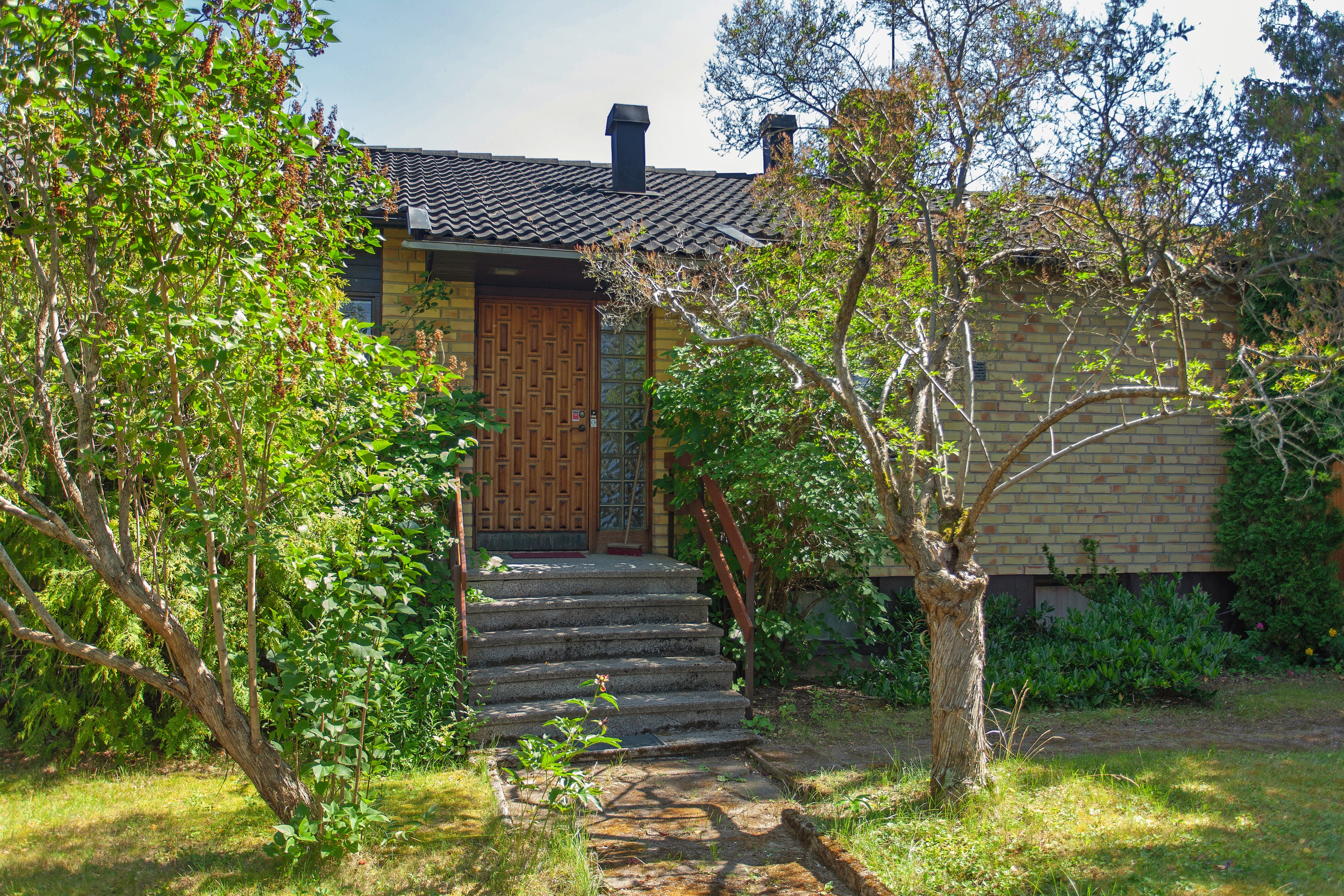 Bostadsbild från Brynjevägen 37, Såld i Skälby, Järfälla