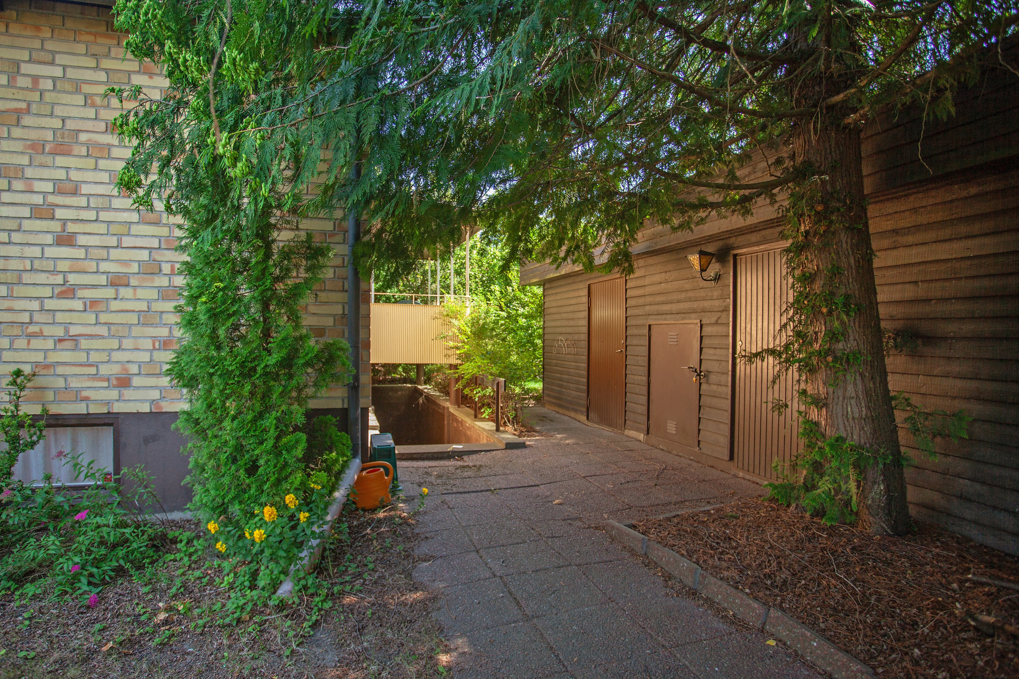 Bostadsbild från Brynjevägen 37, Såld i Skälby, Järfälla