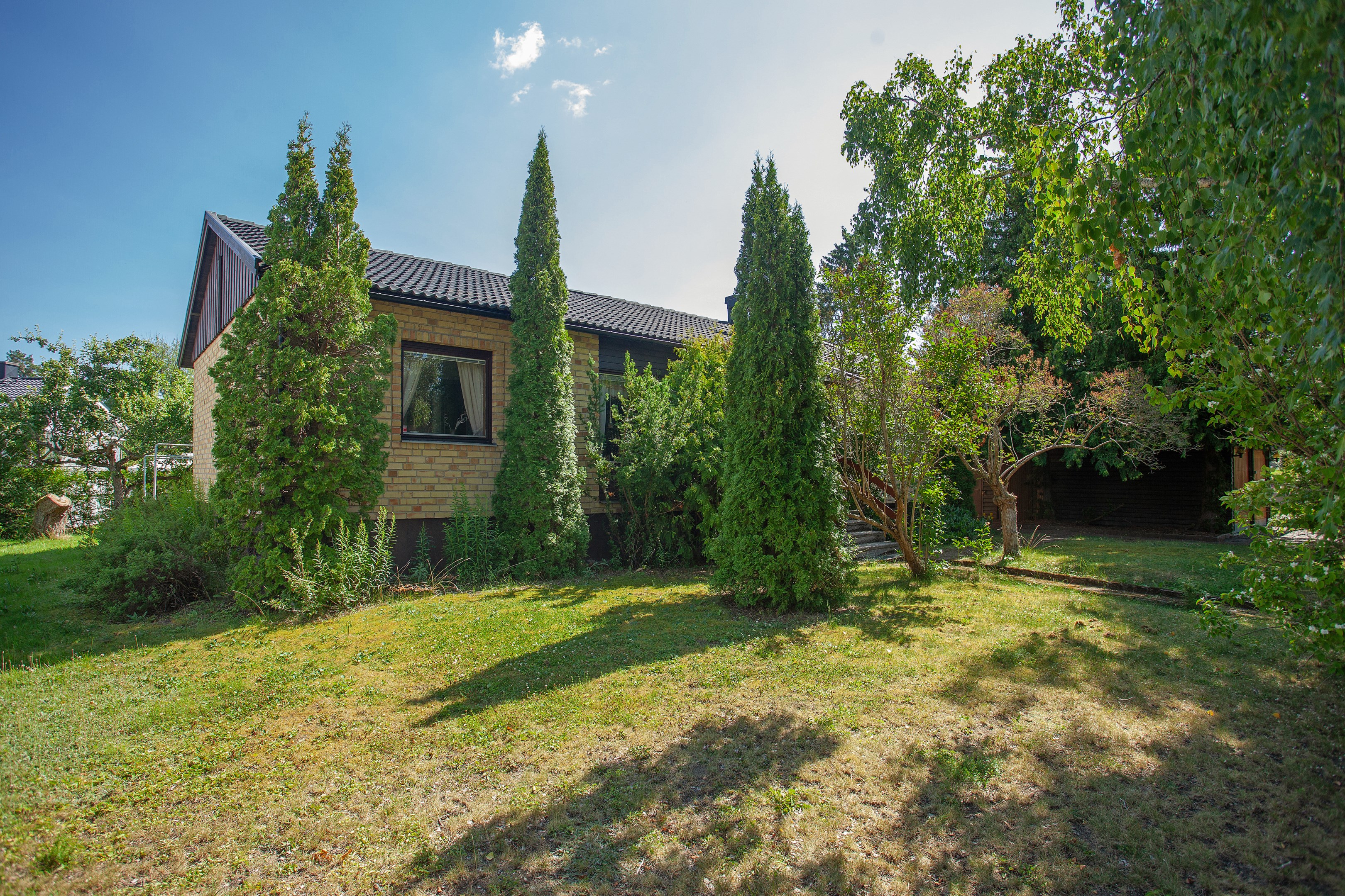 Bostadsbild från Brynjevägen 37, Såld i Skälby, Järfälla