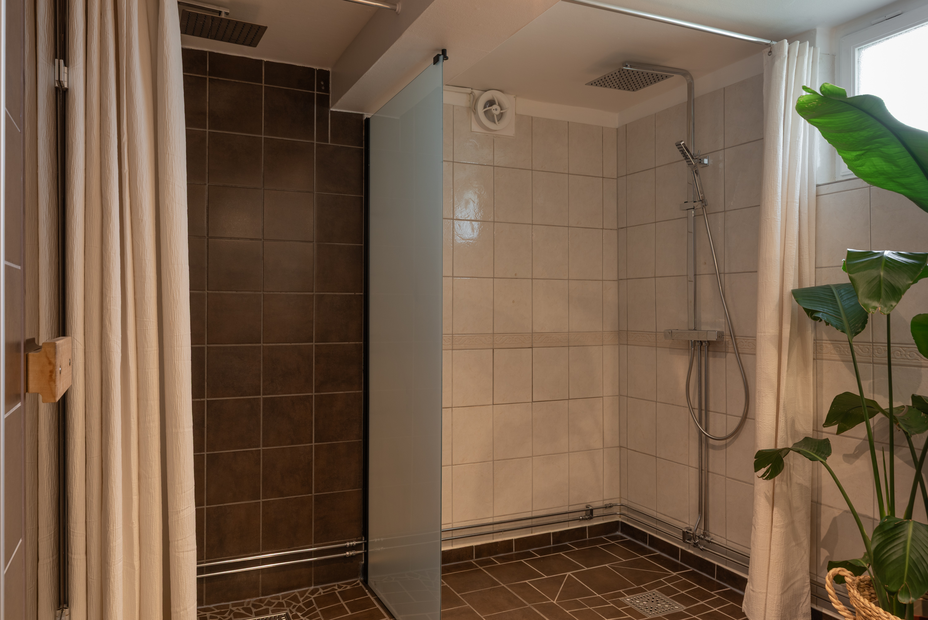 Bostadsbild från Domherrevägen 3, Såld i Vega, Västerås
