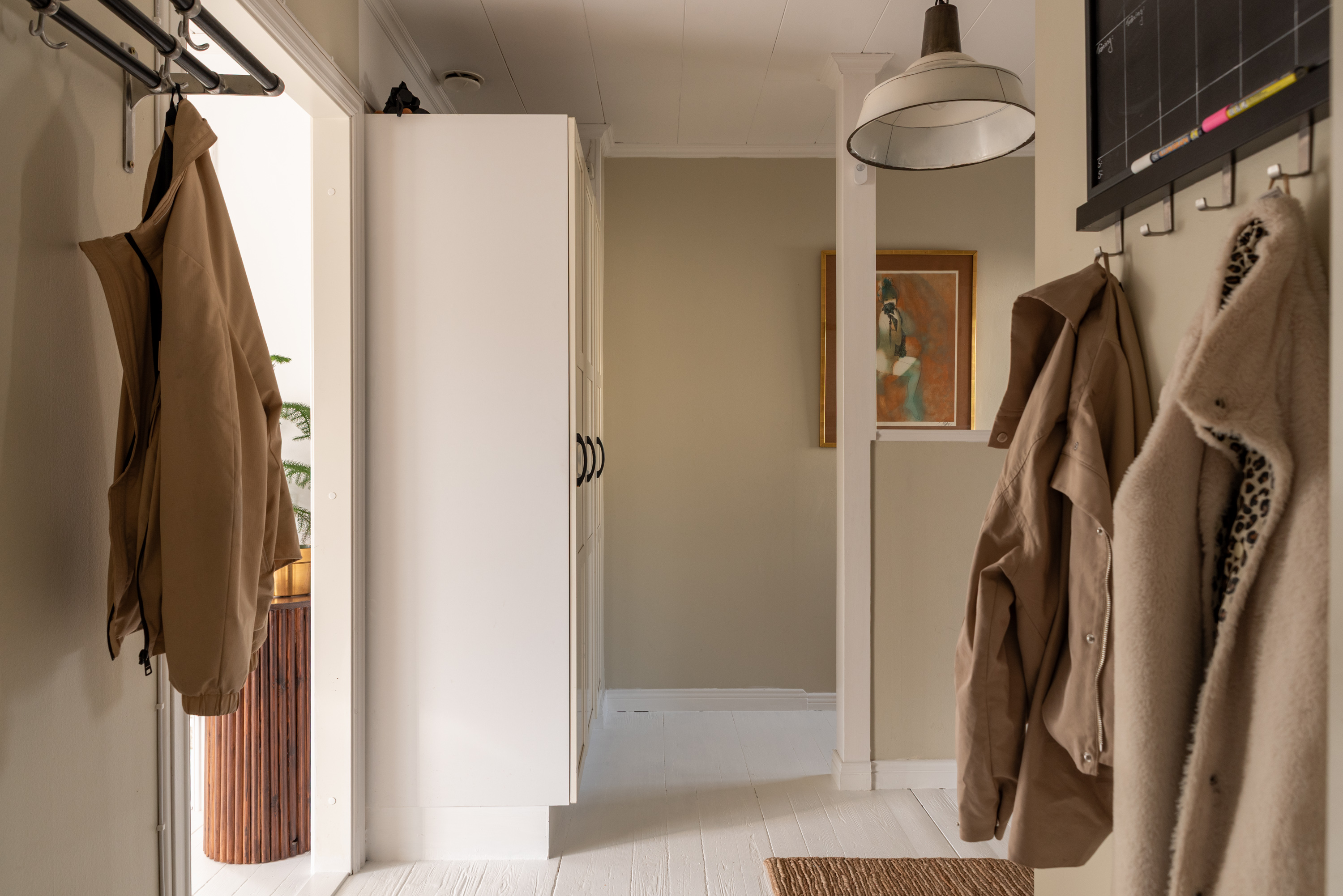 Bostadsbild från Domherrevägen 3, Såld i Vega, Västerås