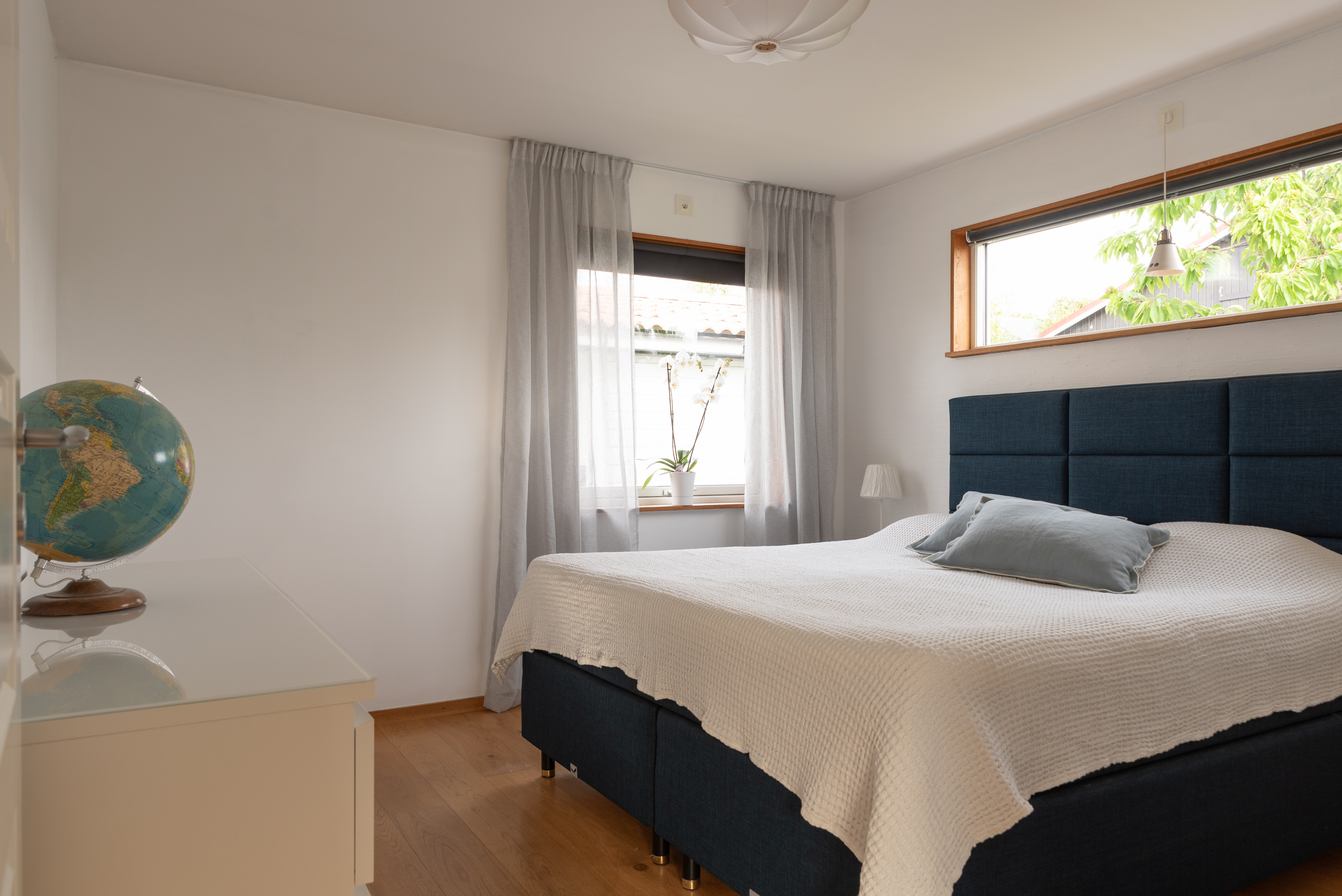 Bostadsbild från Domherrevägen 3, Såld i Vega, Västerås