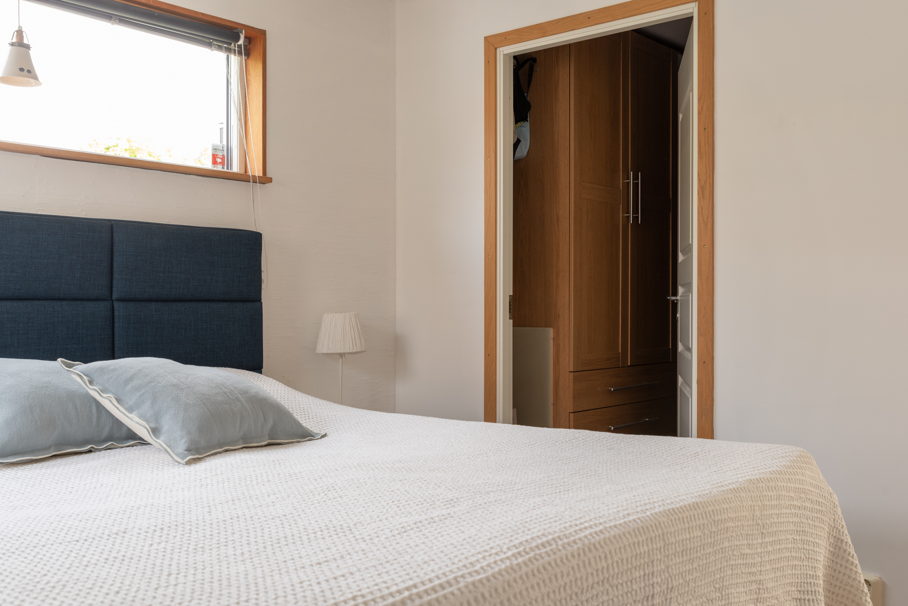 Bostadsbild från Domherrevägen 3, Såld i Vega, Västerås