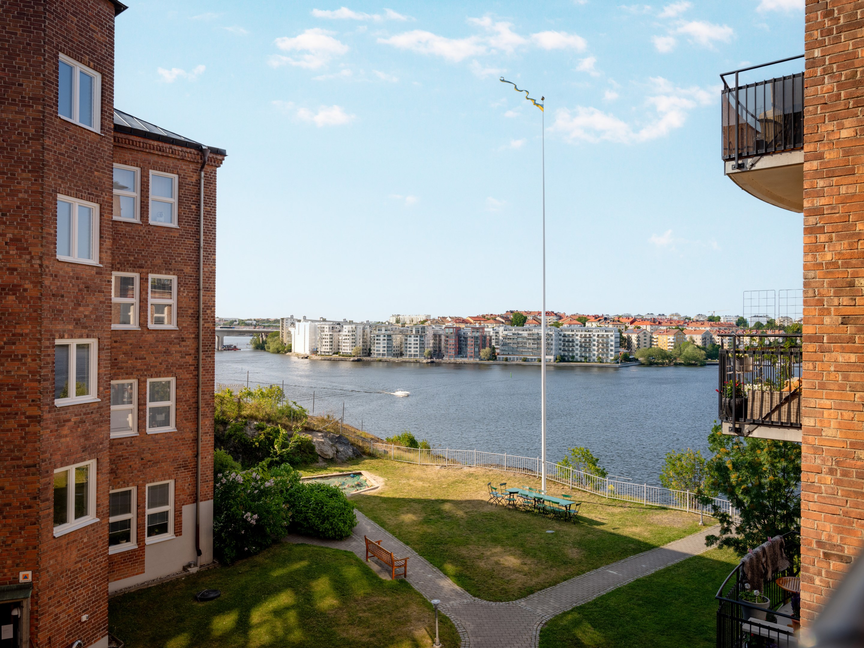 Bostadsbild från Sjöbjörnsvägen 66C, Kommande i Gröndal, Stockholm