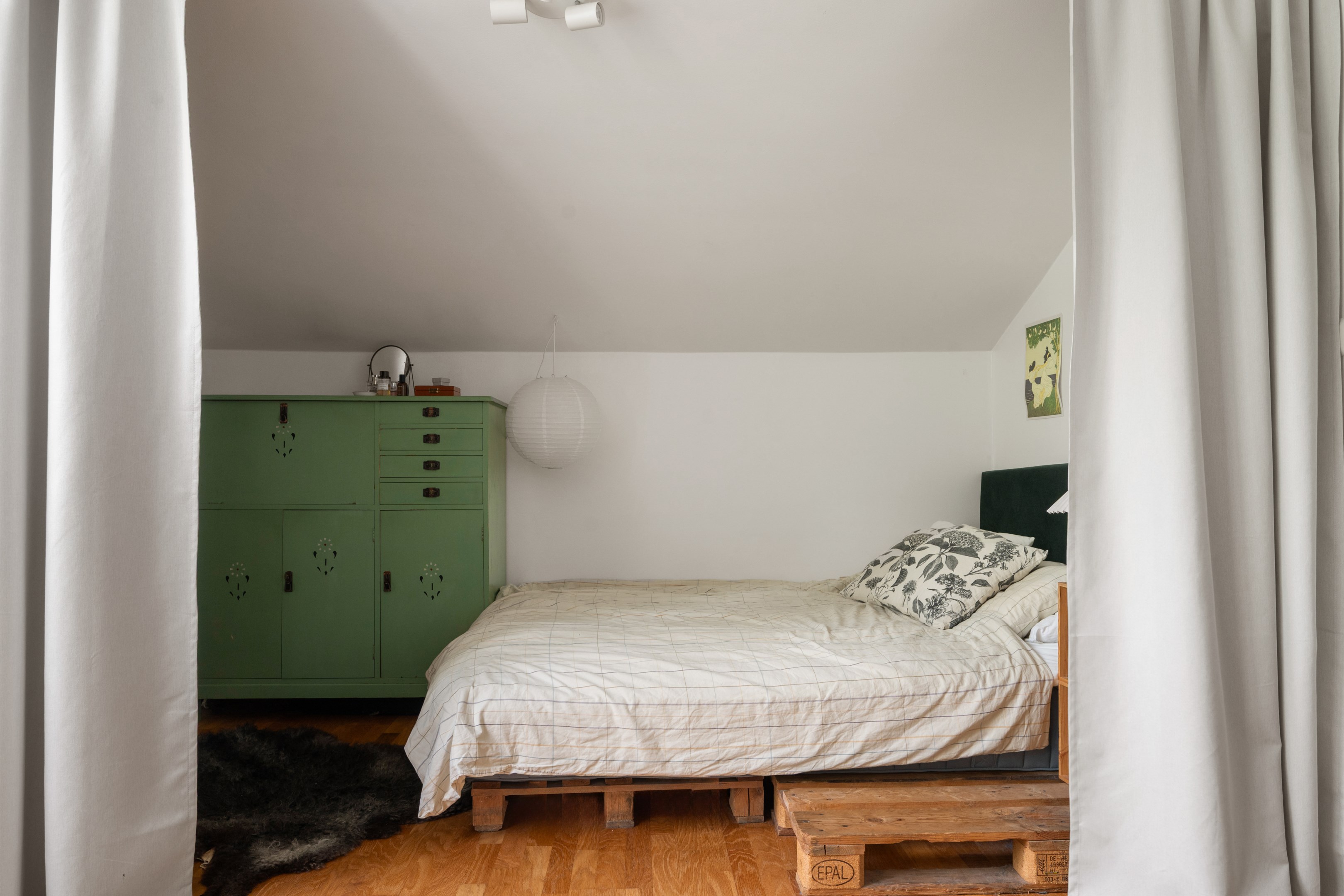 Bostadsbild från Götaforsvägen 3, Såld i Stureby, Stockholm