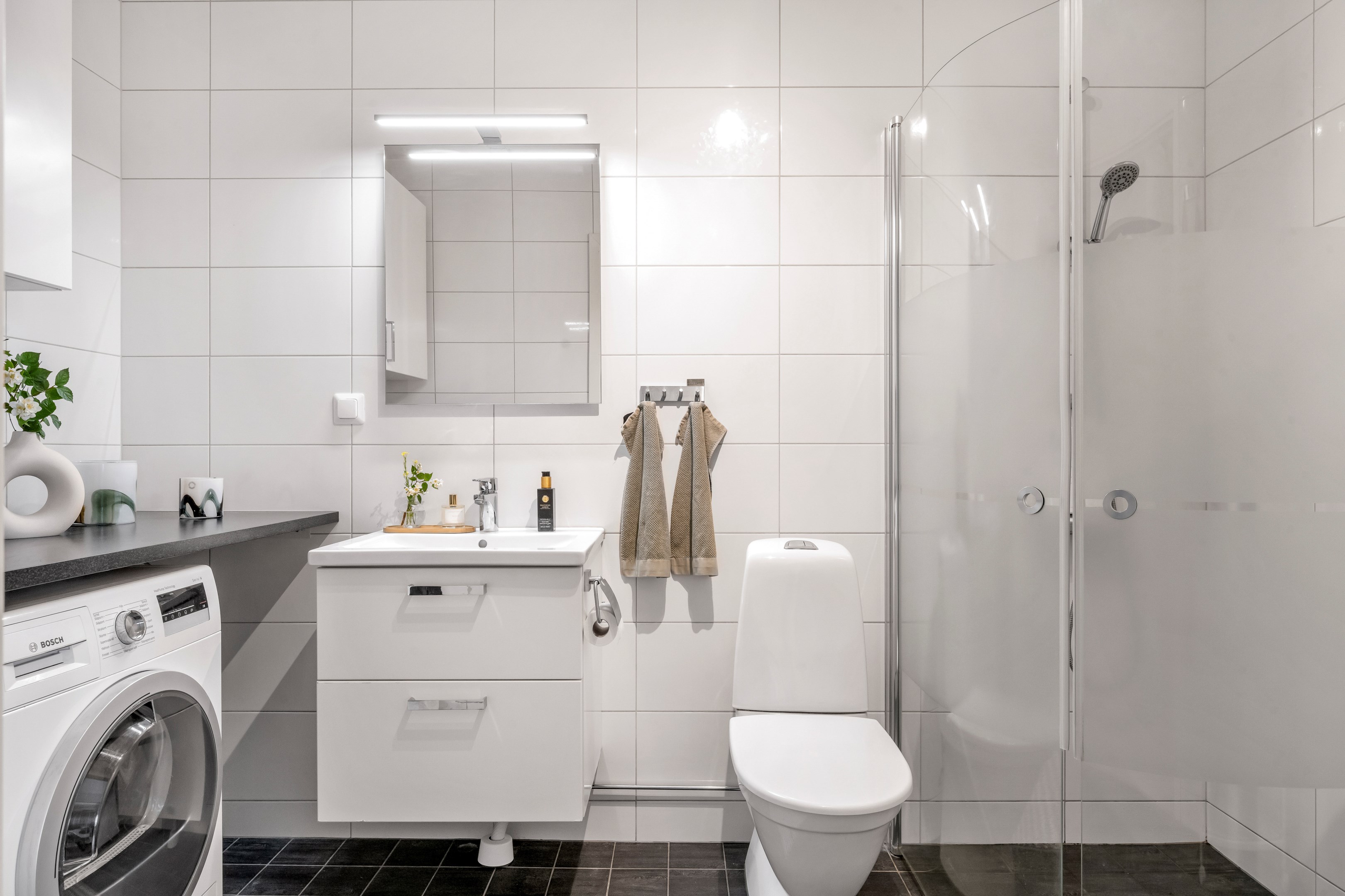Bostadsbild från Industrigatan 37, Till salu i Kungsängen, Uppsala