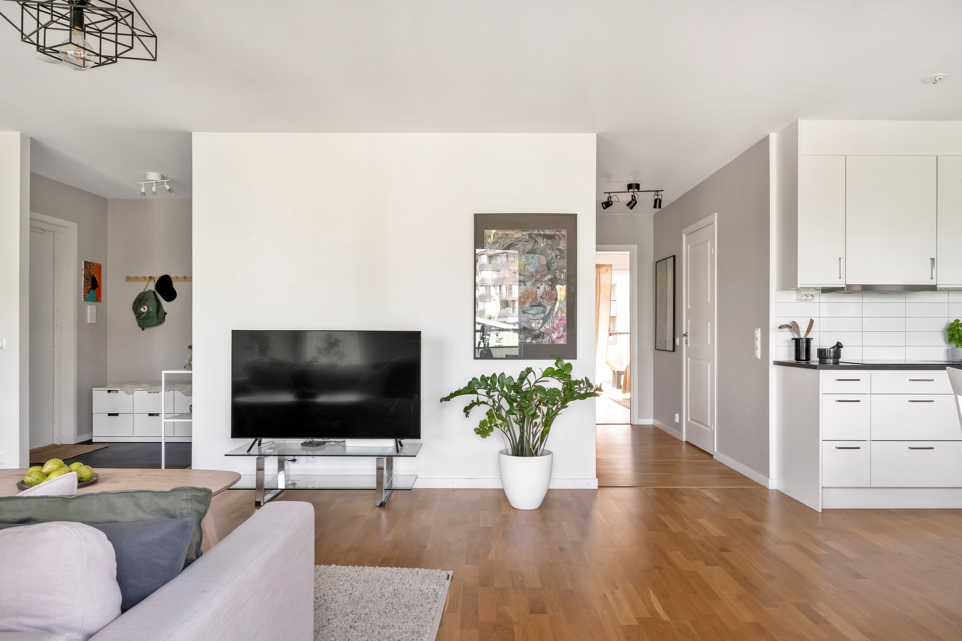 Bostadsbild från Industrigatan 37, Till salu i Kungsängen, Uppsala