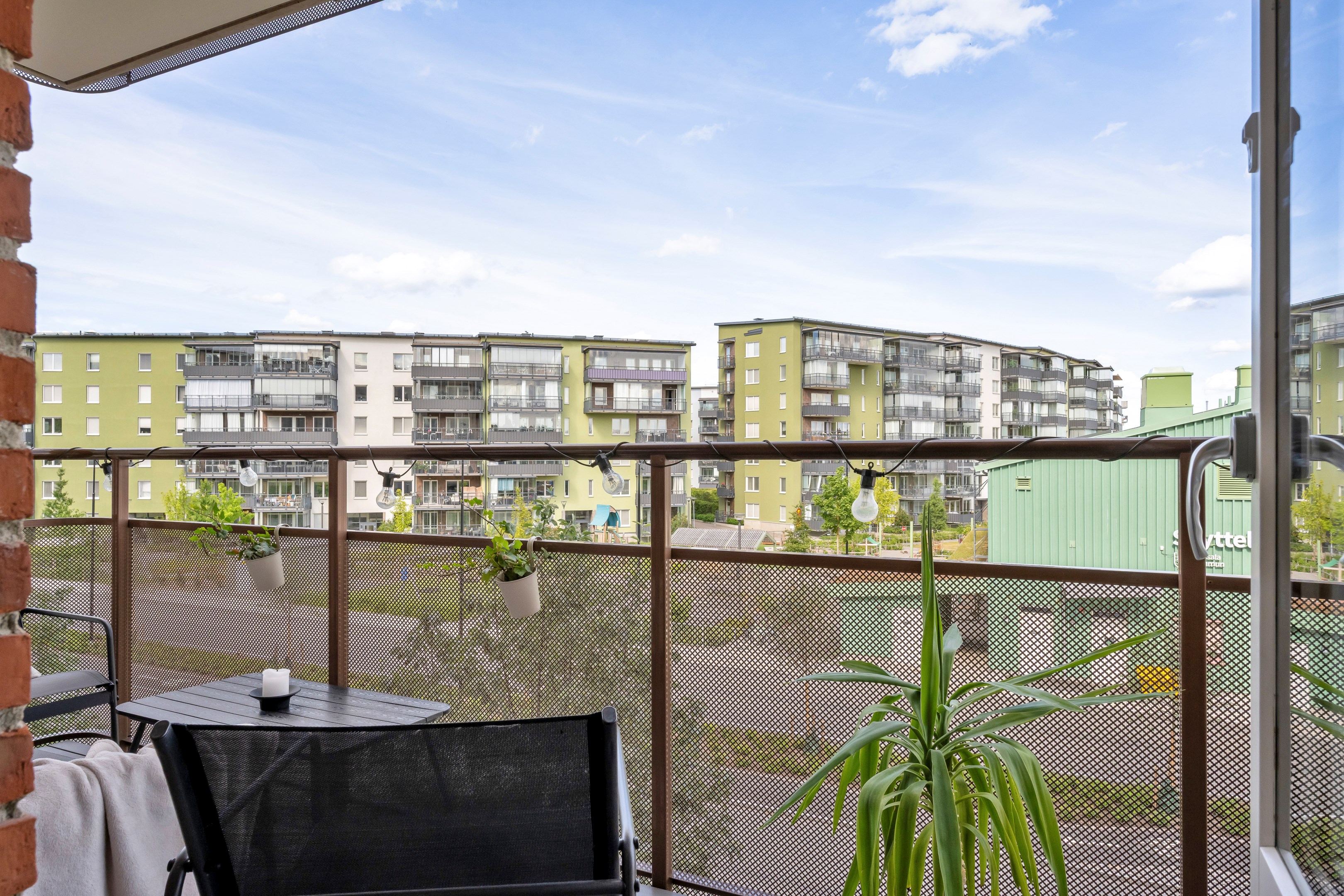 Bostadsbild från Industrigatan 37, Till salu i Kungsängen, Uppsala