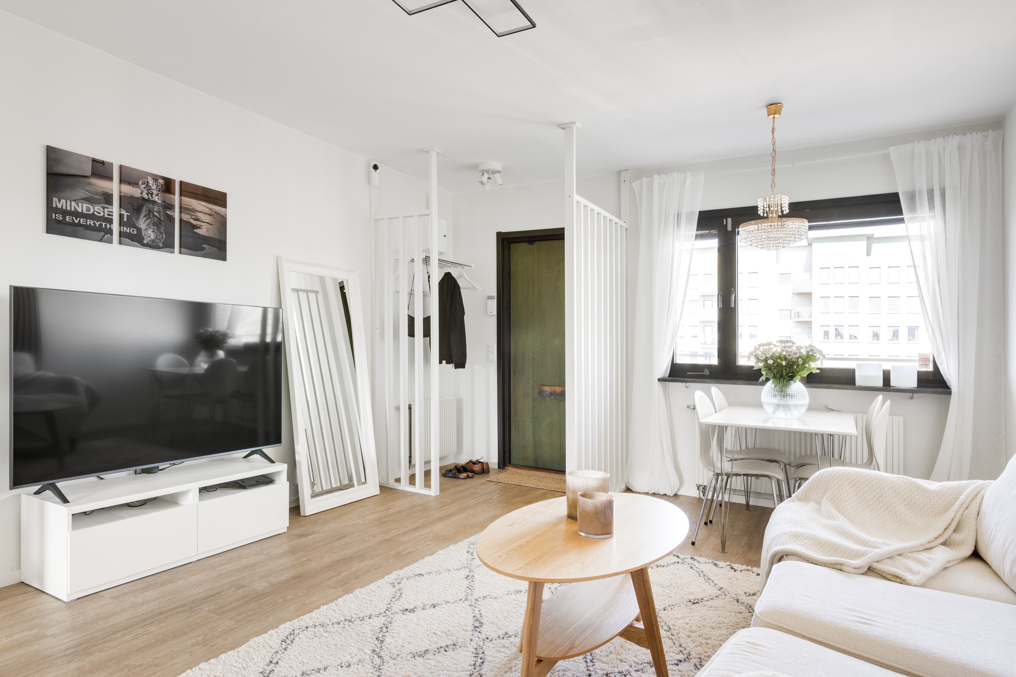 Bostadsbild från Källparksgatan 4, Till salu i Salabacke, Uppsala