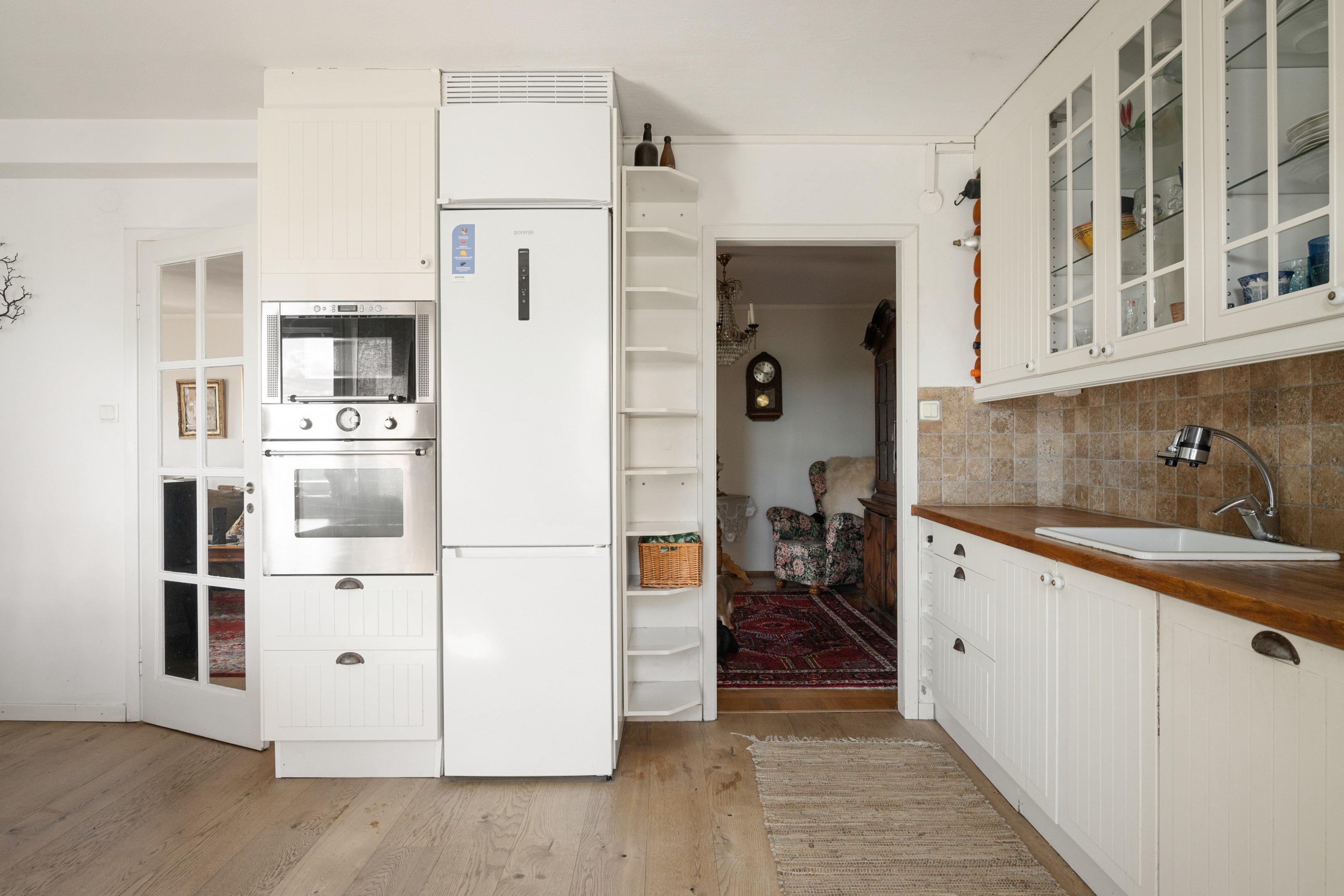 Bostadsbild från Nybodagatan 7, 9 tr, Såld i Solna - Skytteholm, Solna