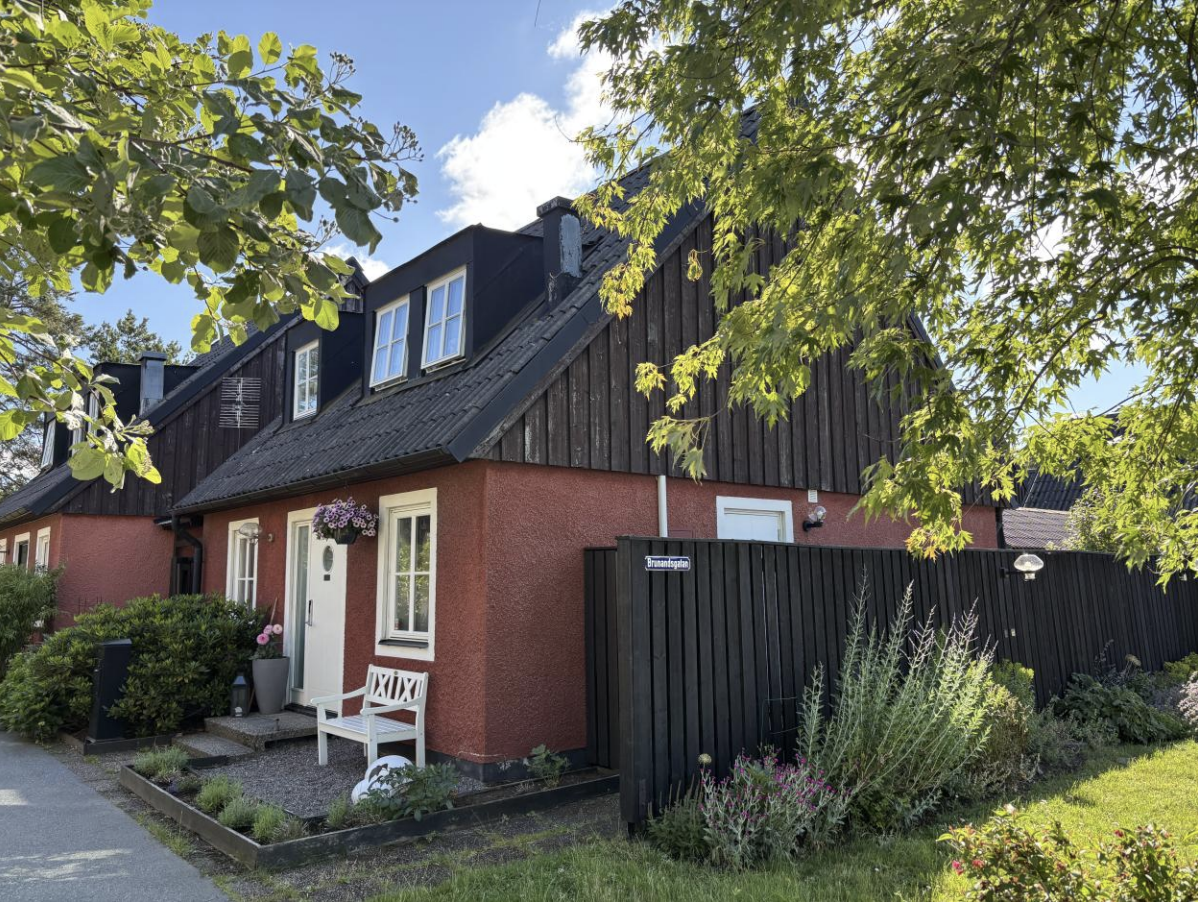 Bostadsbild från Brunandsgatan 2, Såld i Fågelhöjden - Saltsjöbaden, Nacka