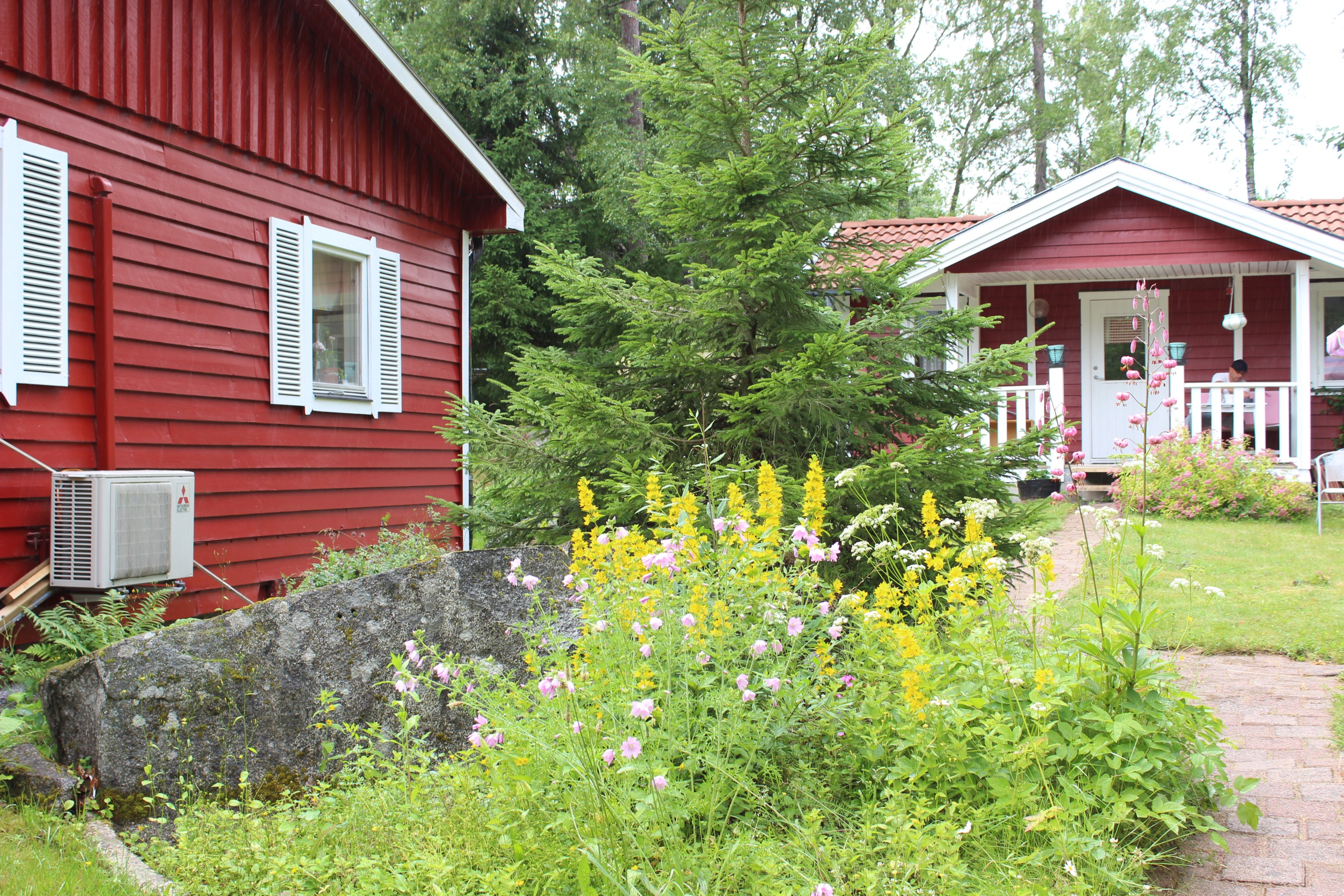 Blomster vid gavel