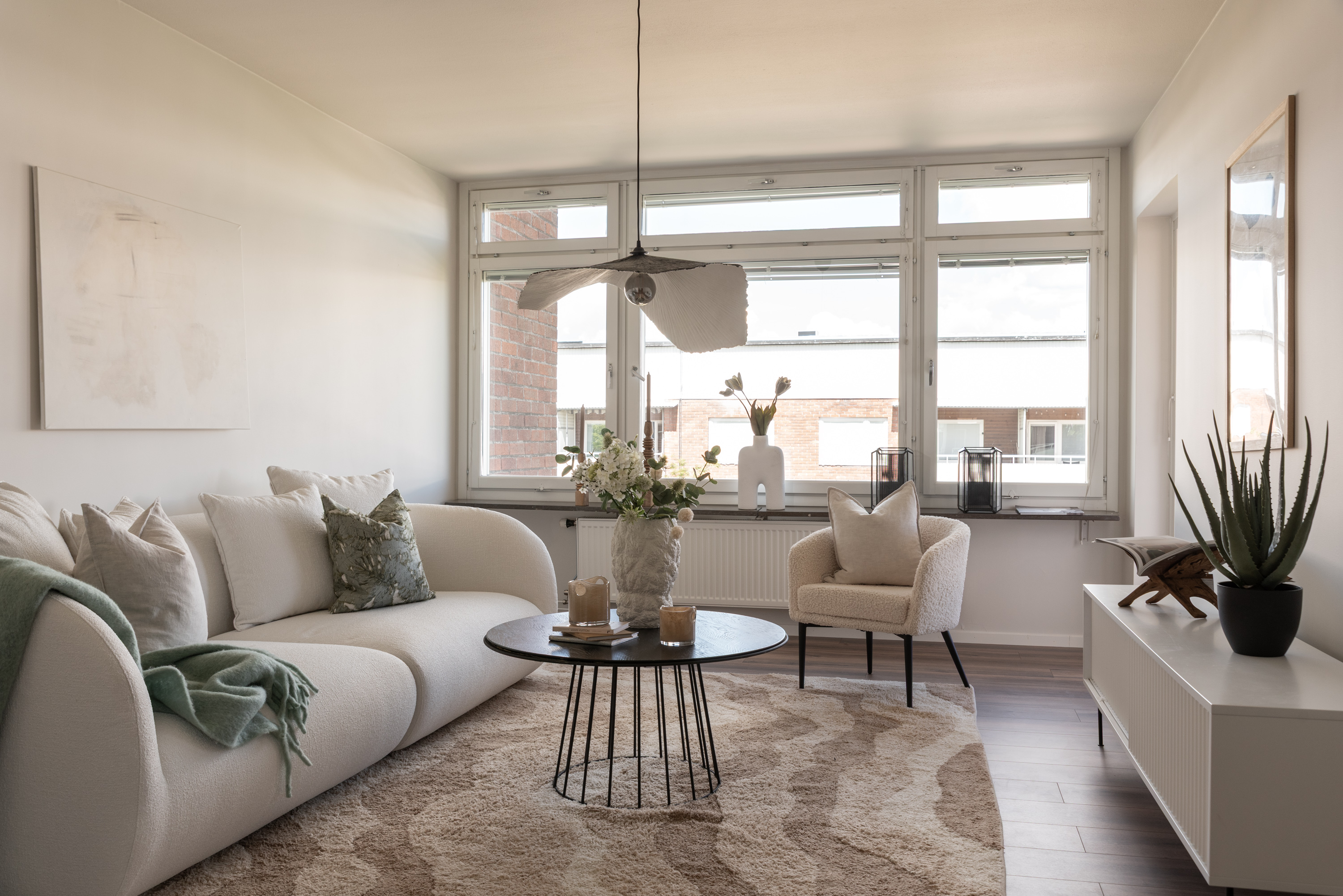 Bostadsbild från Bangatan 45, Såld i Nordanby, Västerås