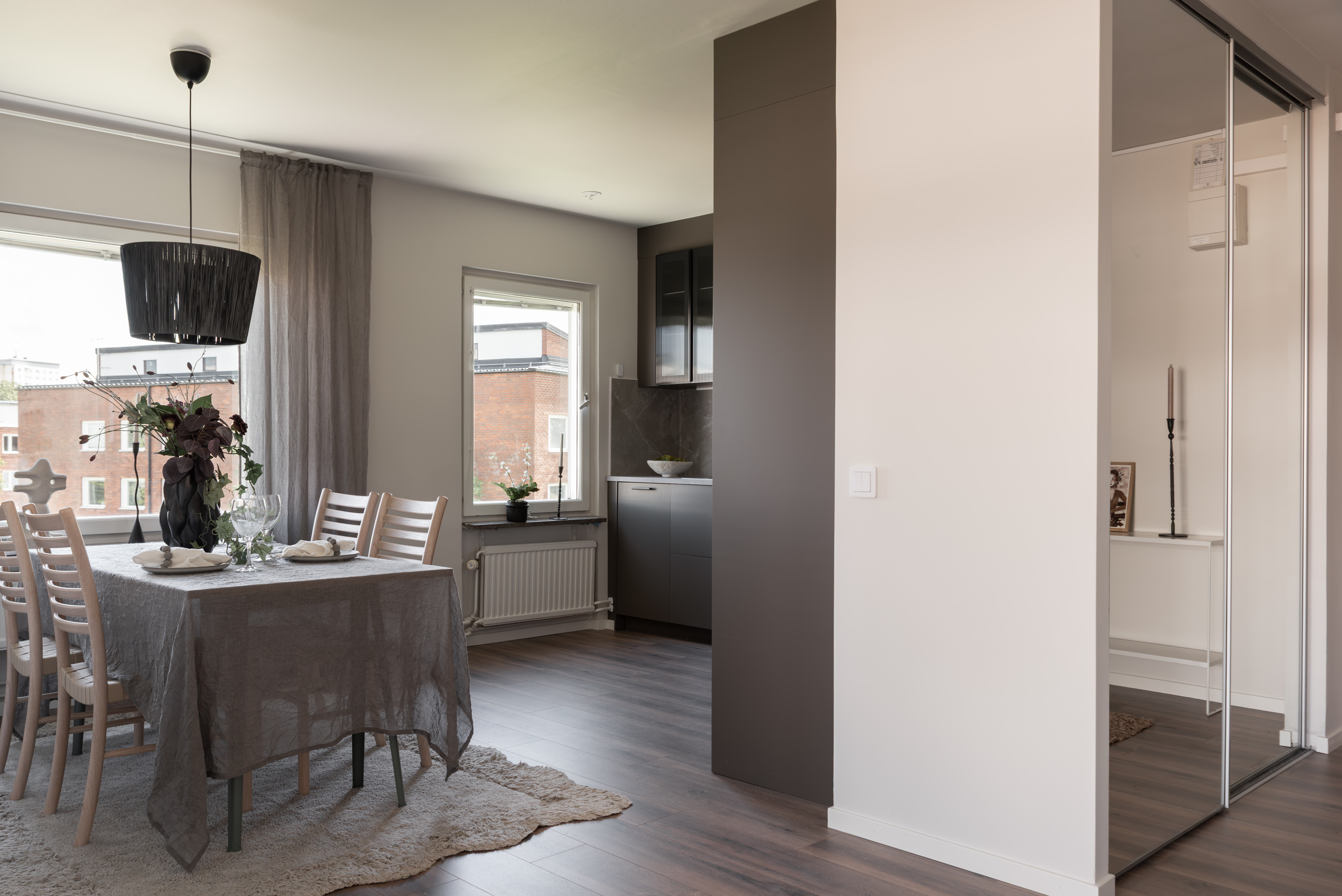Bostadsbild från Bangatan 45, Såld i Nordanby, Västerås