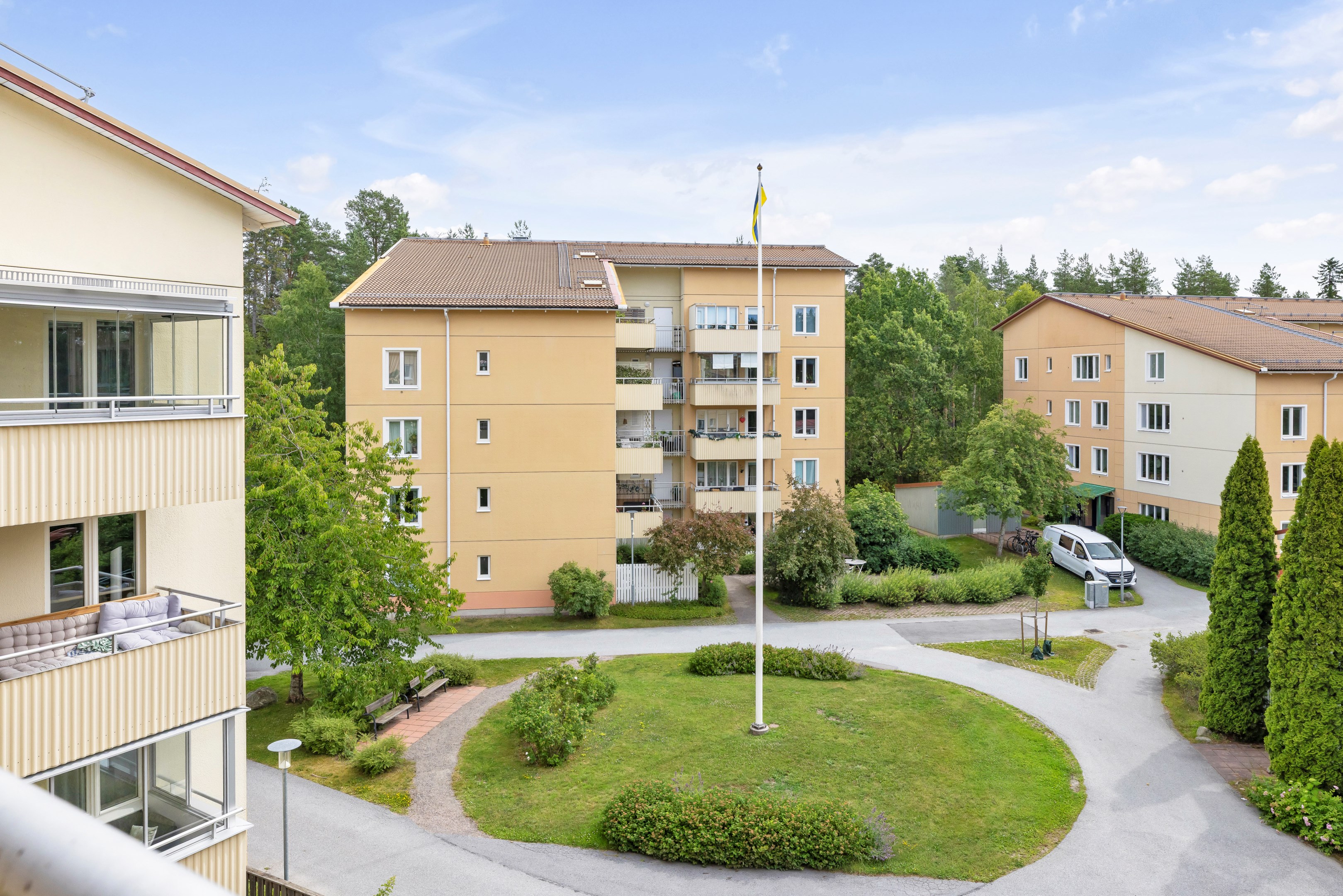 Bostadsbild från Herrhagsvägen 403, Såld i Herrhagen, Uppsala