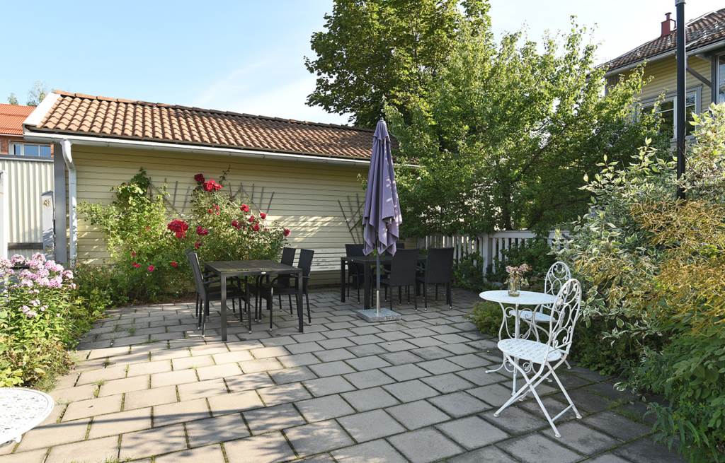Uteplats på gården