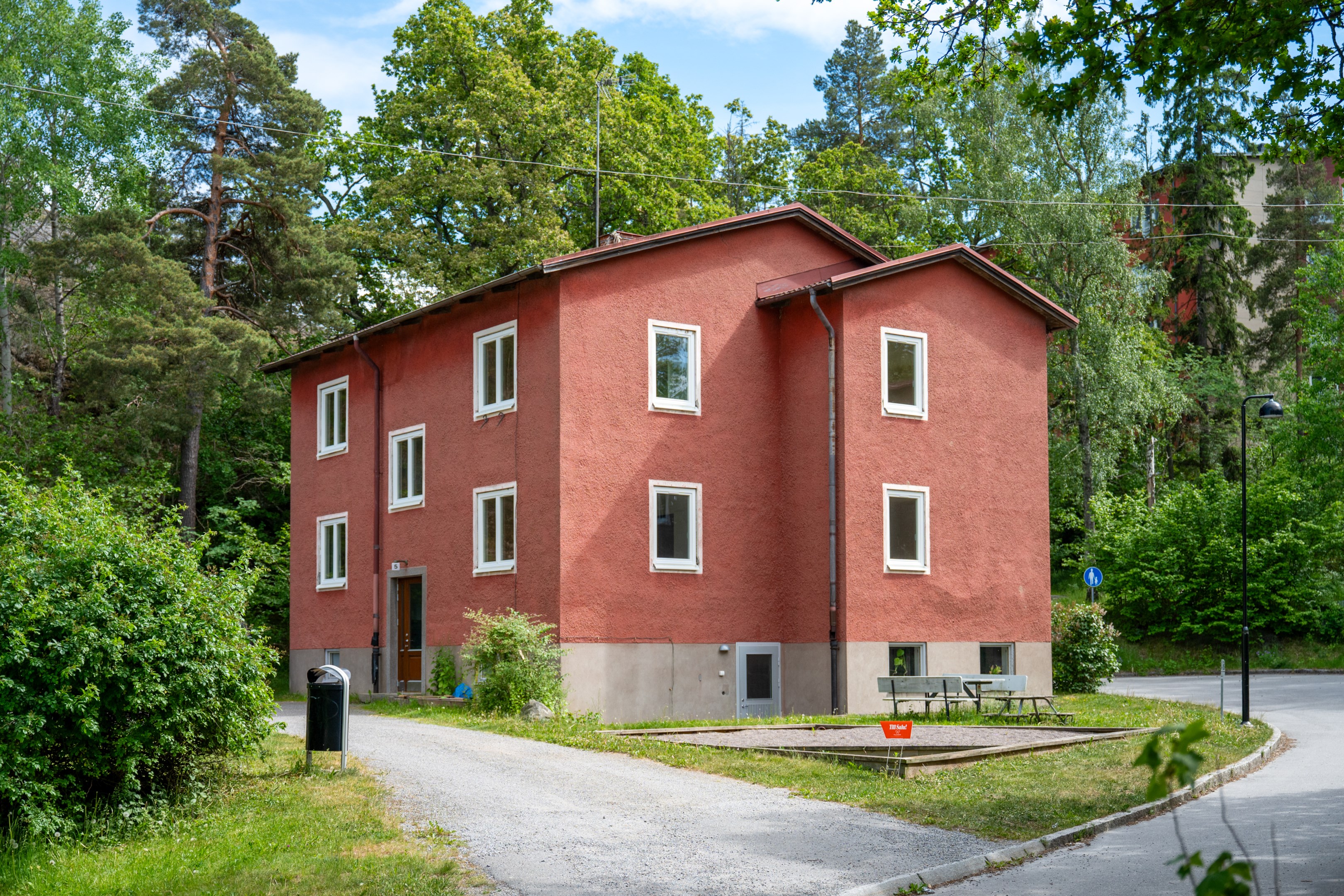 Bostadsbild från Mellanbergsvägen 5, Till salu i Tollare, Nacka