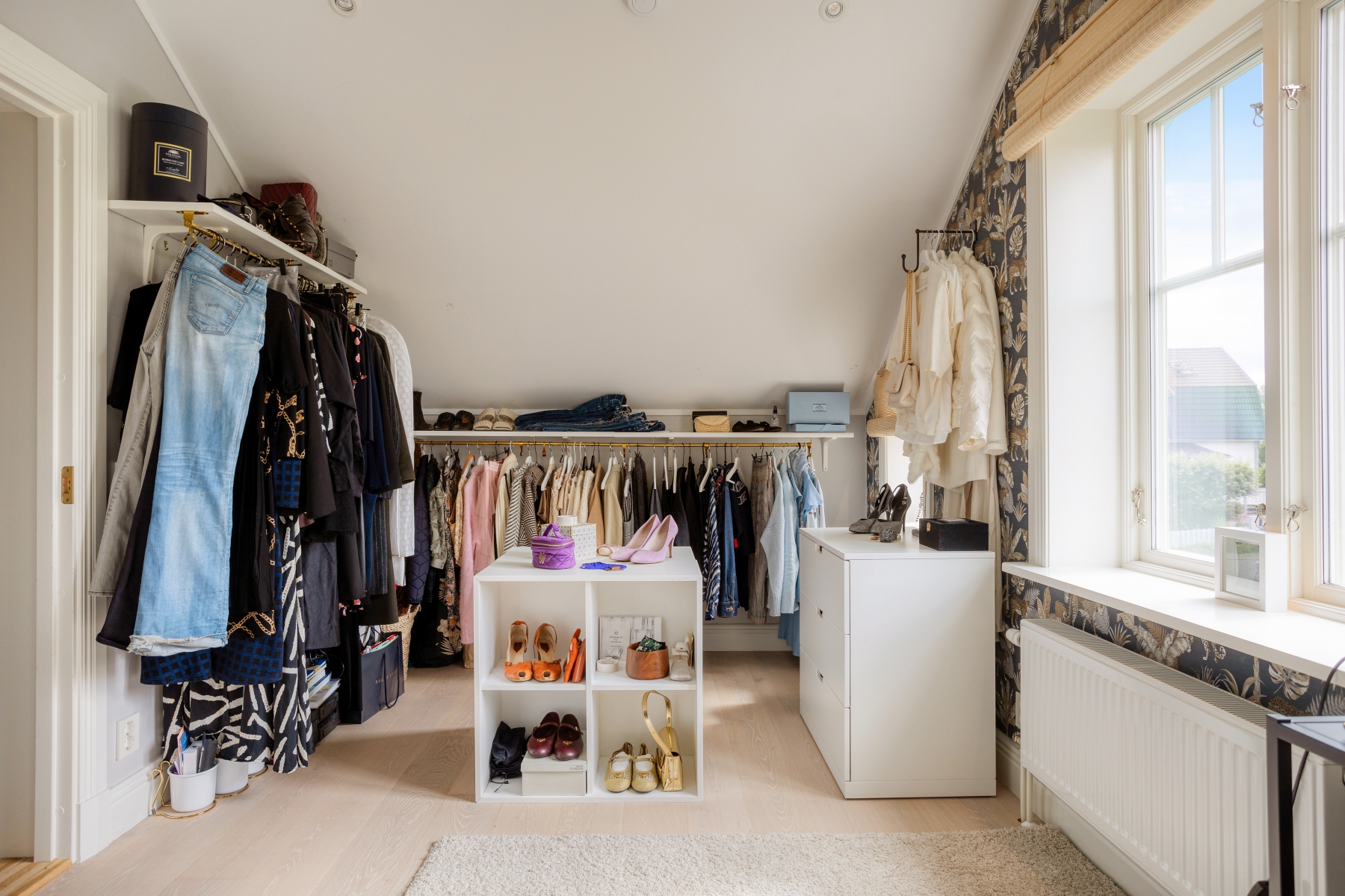 Walk In Closet