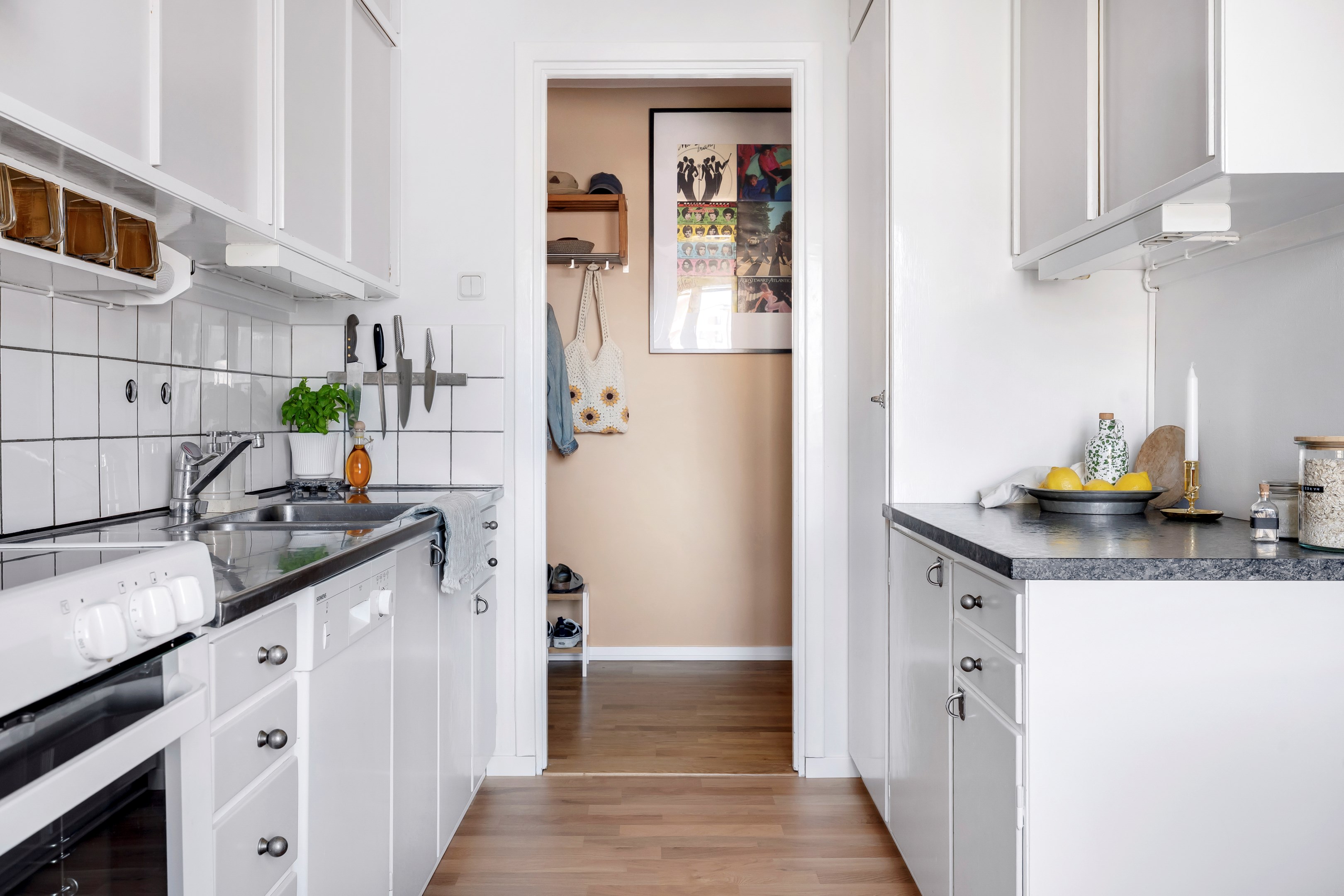 Bostadsbild från Hällbygatan 32D, Såld i Luthagen, Uppsala