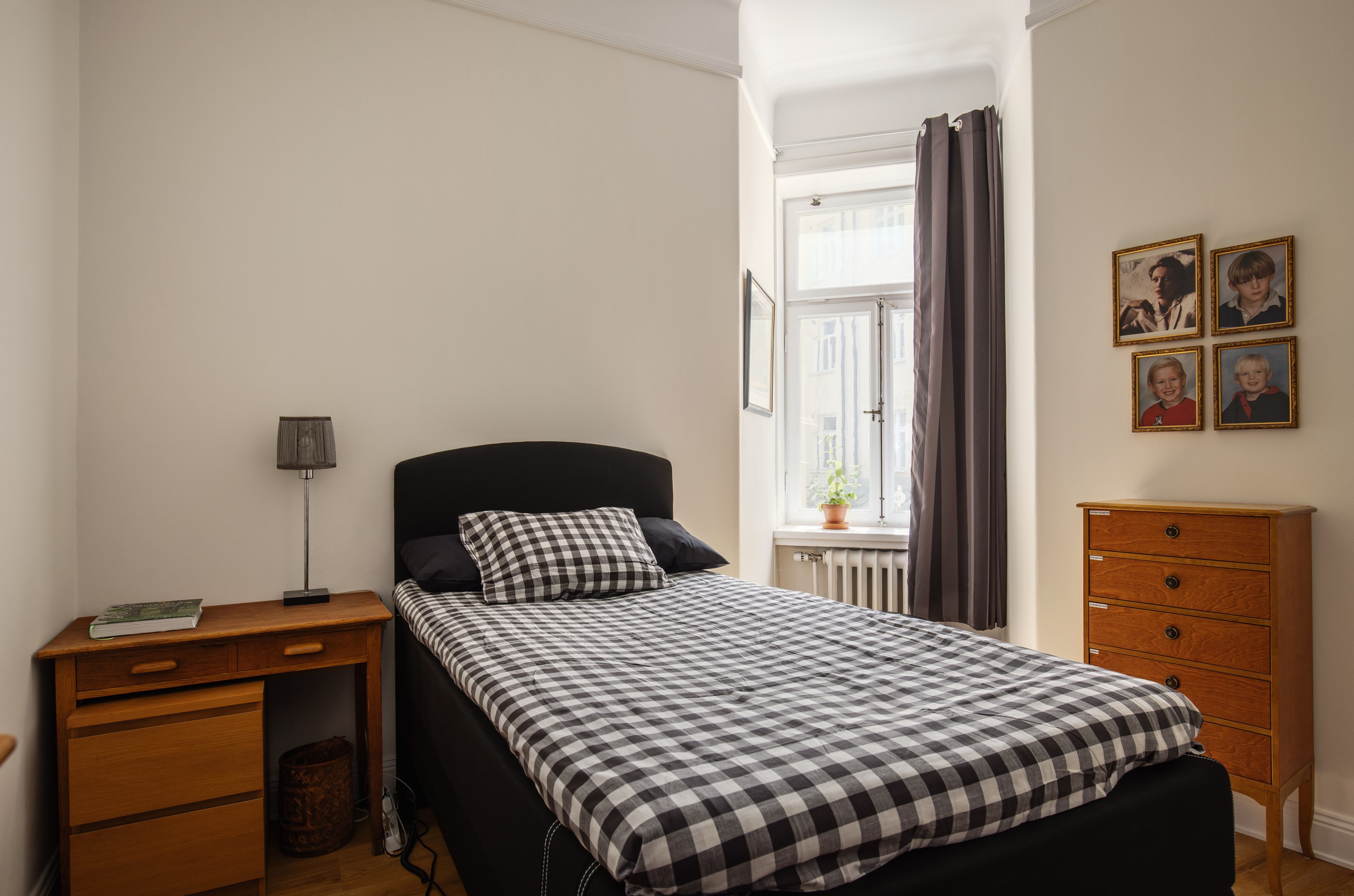 Bostadsbild från Hantverkargatan 12, Till salu i Kungsholmen - Kungsholmstorg, Stockholm